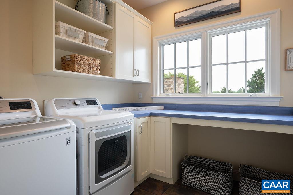 513 HALF MILE BRANCH RD