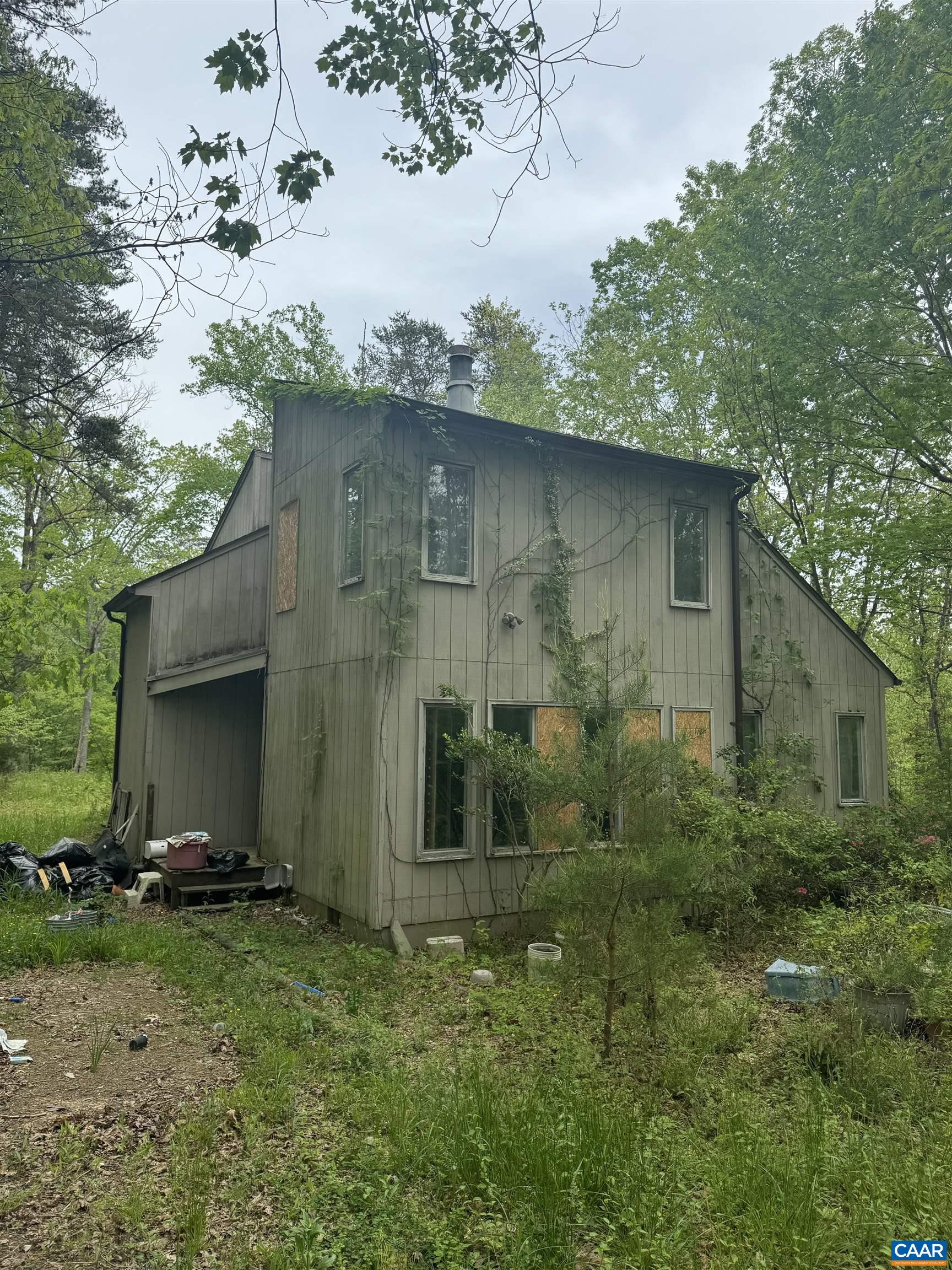 3689 PRESIDENTS RD
