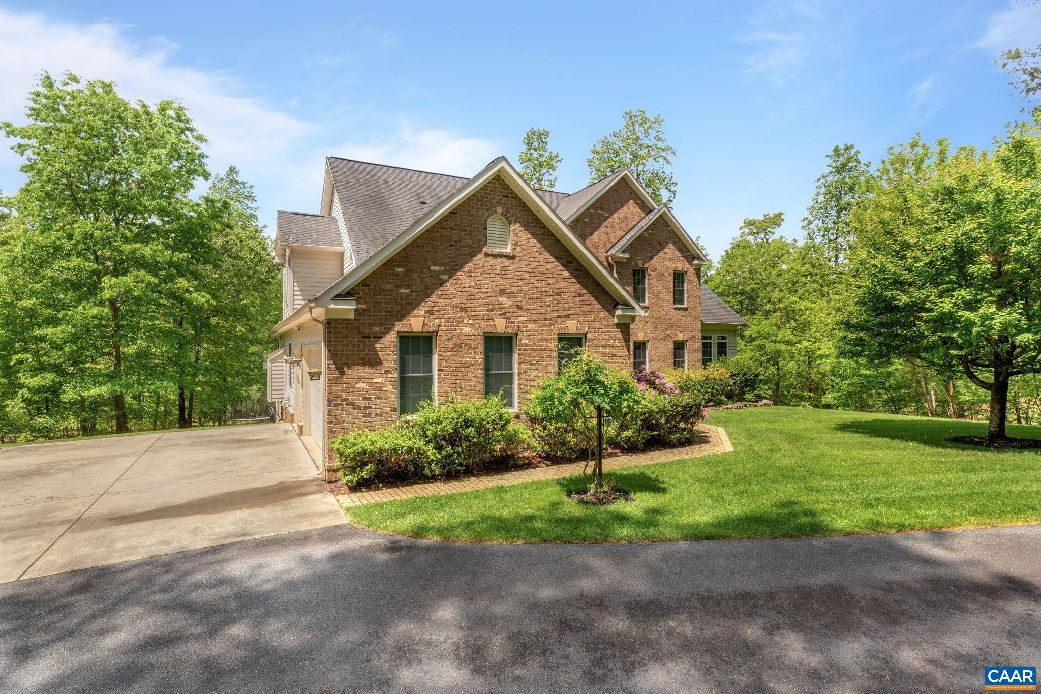 230 BUFFALO HILLS RD