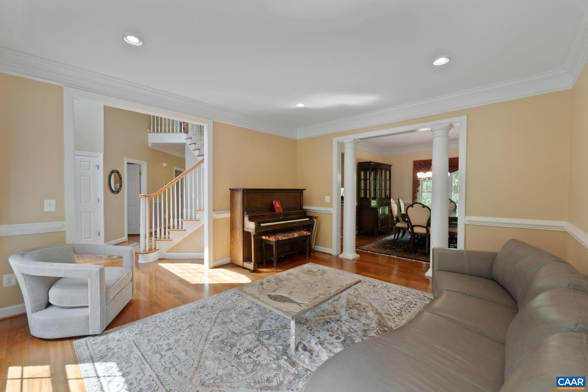 230 BUFFALO HILLS RD