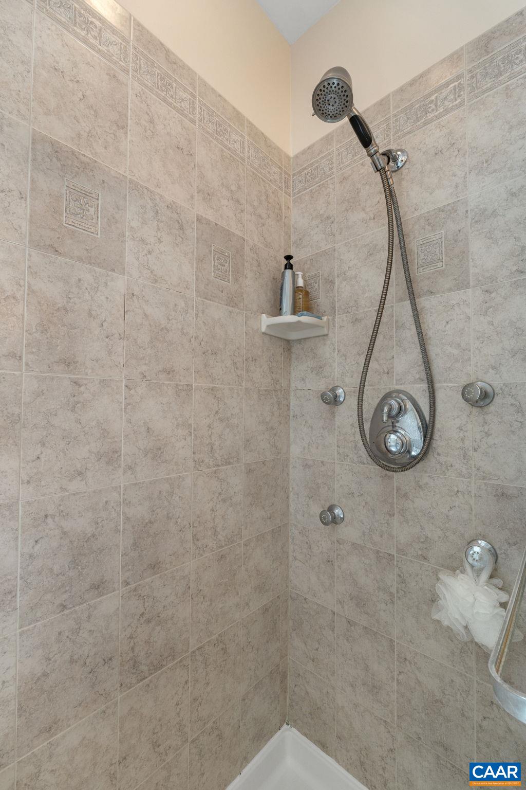 230 BUFFALO HILLS RD