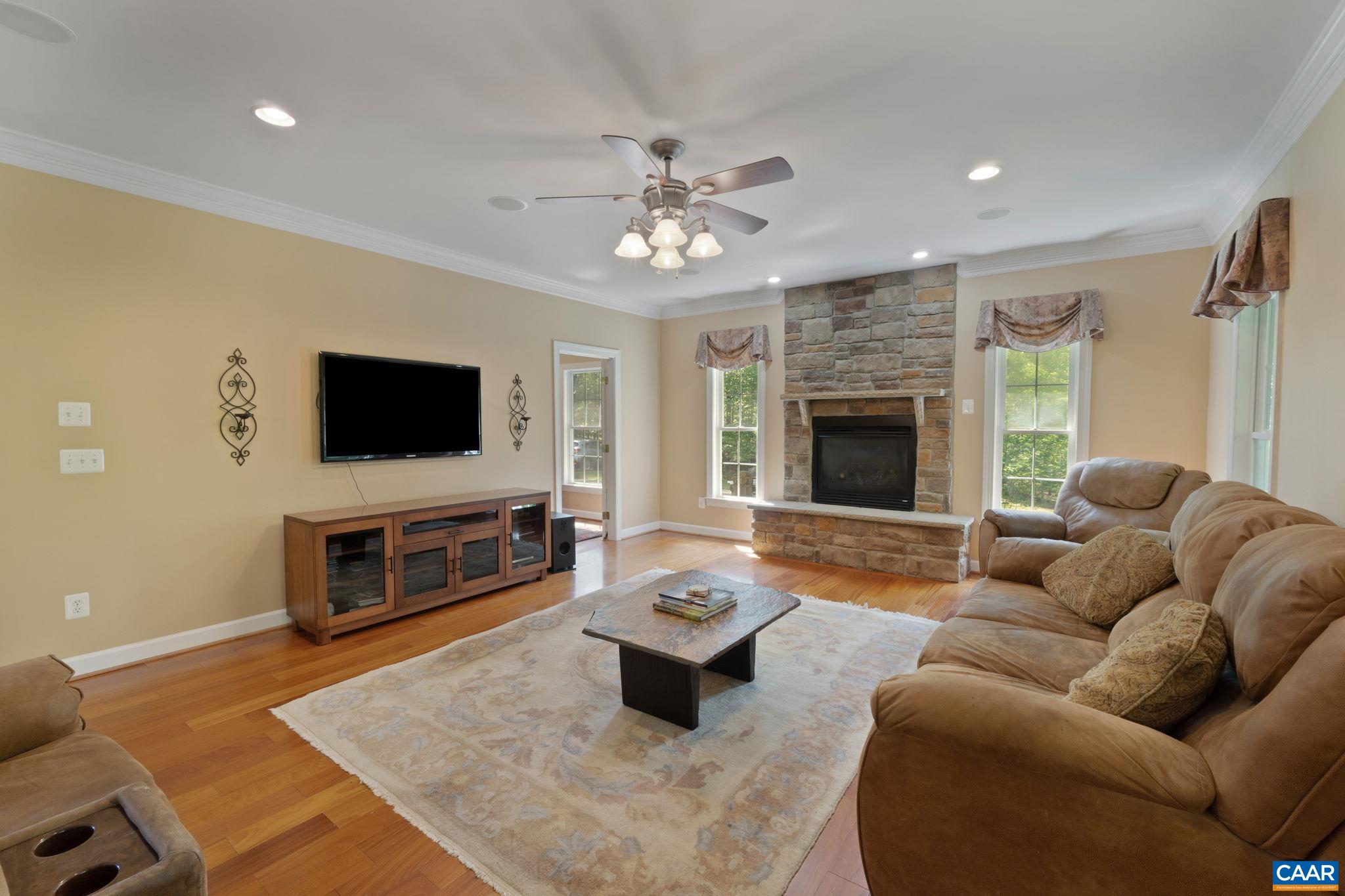 230 BUFFALO HILLS RD