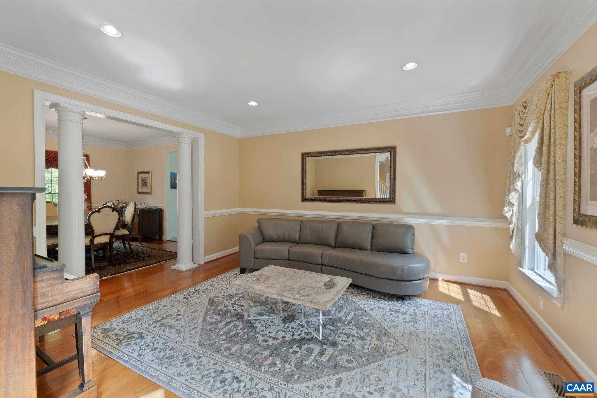 230 BUFFALO HILLS RD