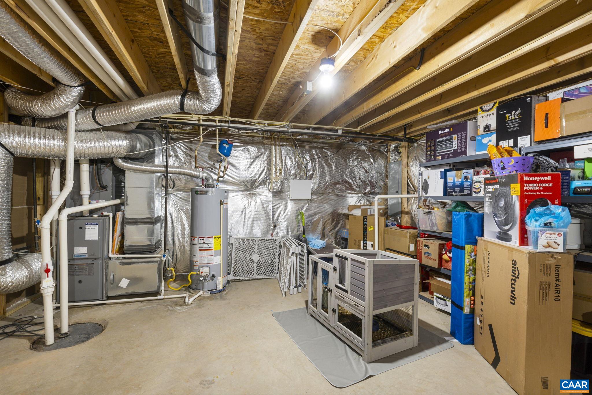 307 LARCHMONT CIR