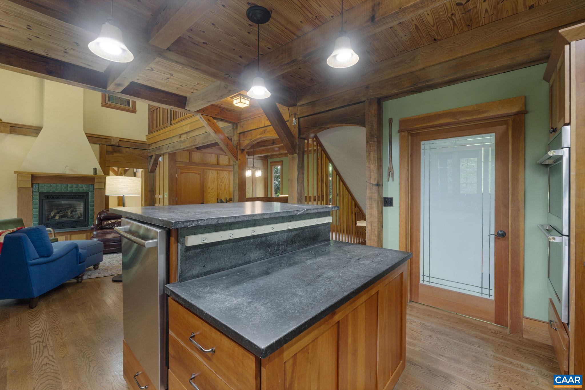 5377 HAVENWOOD LN