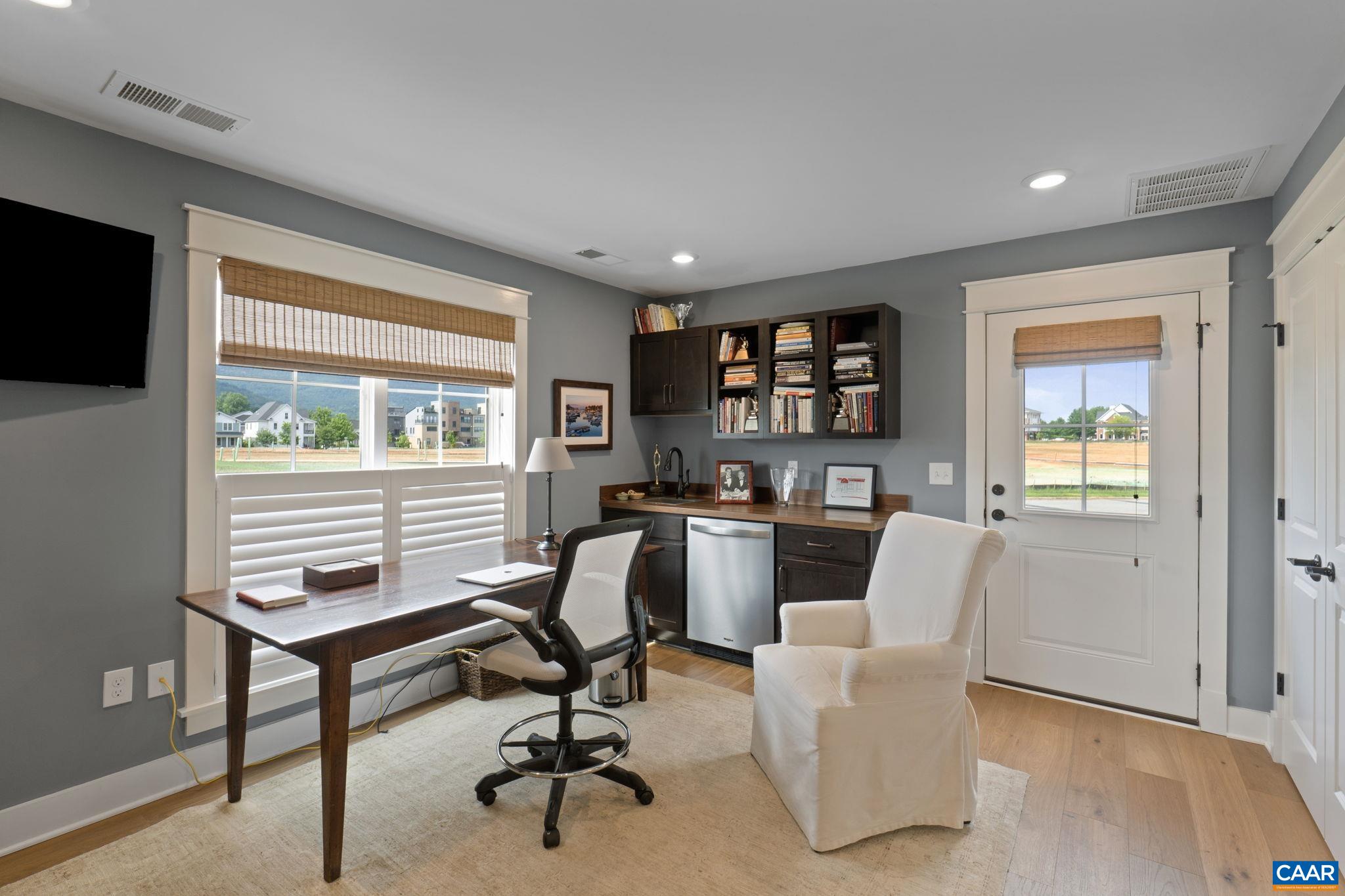 5451 GOLF DR