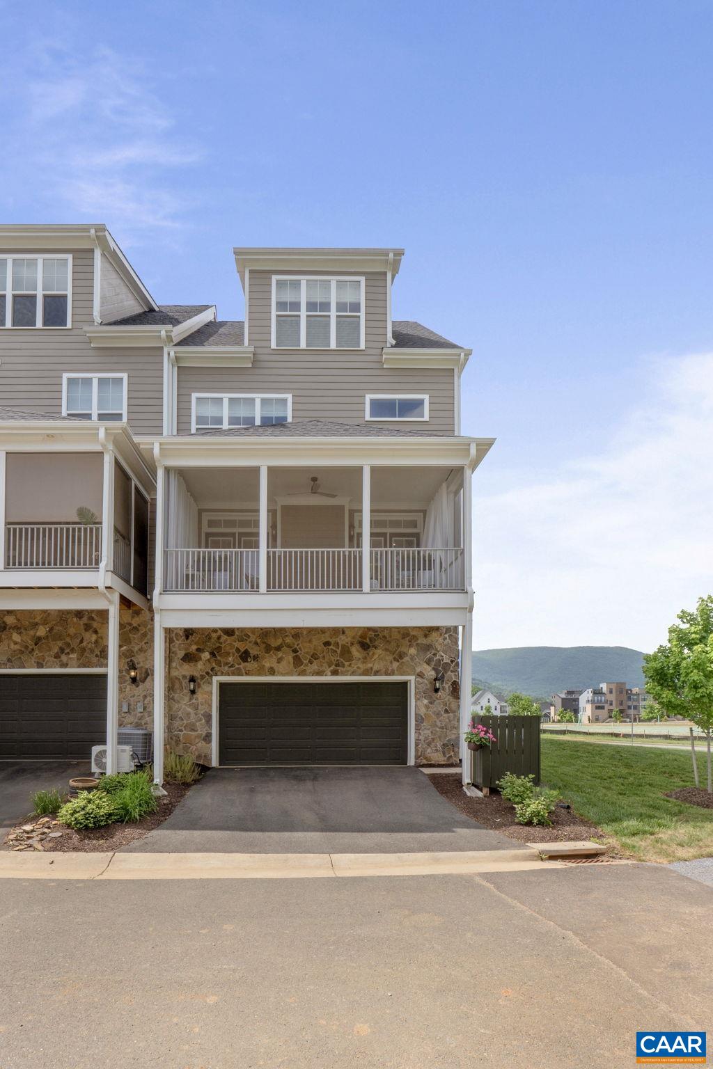 5451 GOLF DR