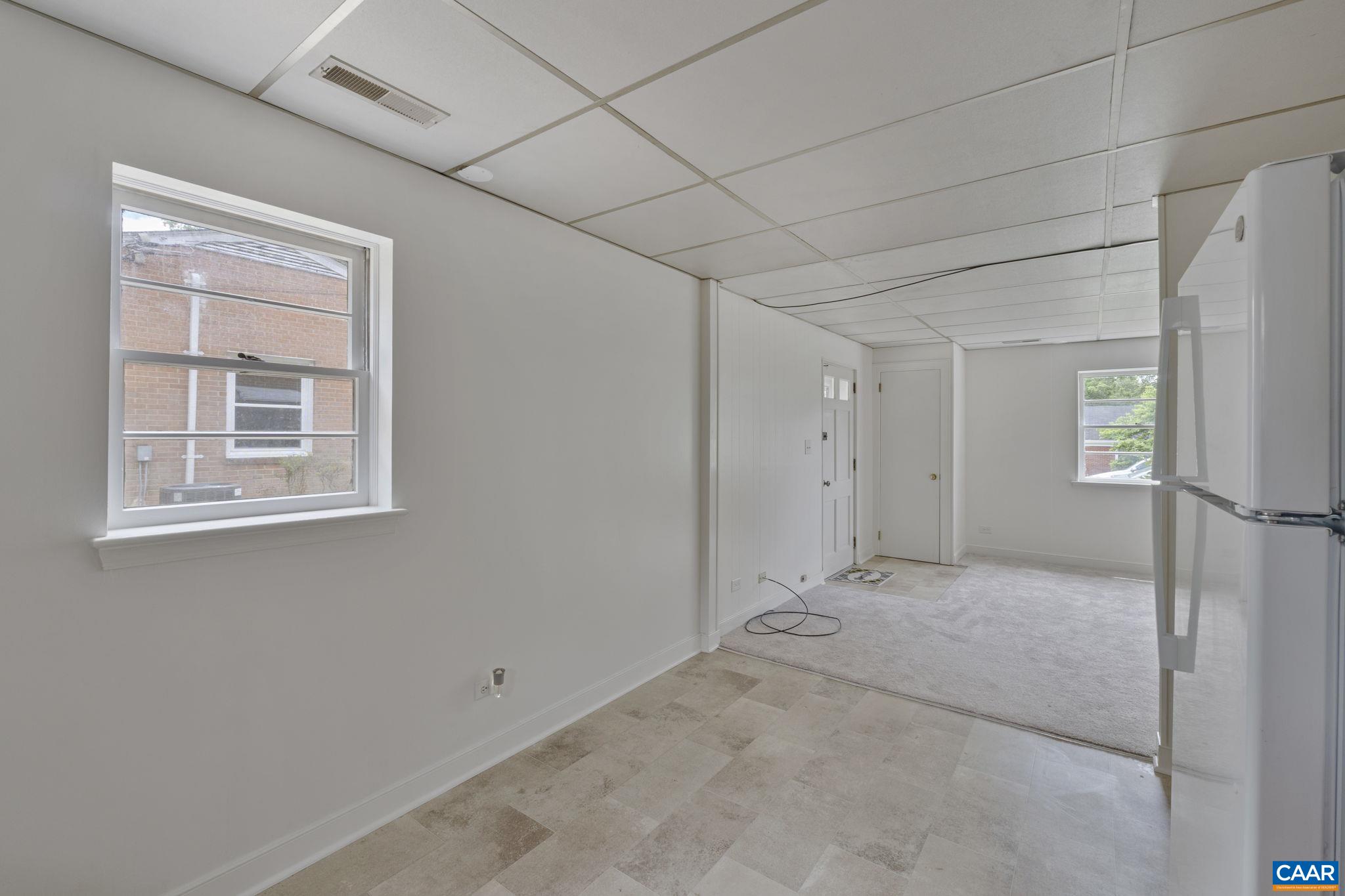 1119 FOREST HILLS AVE