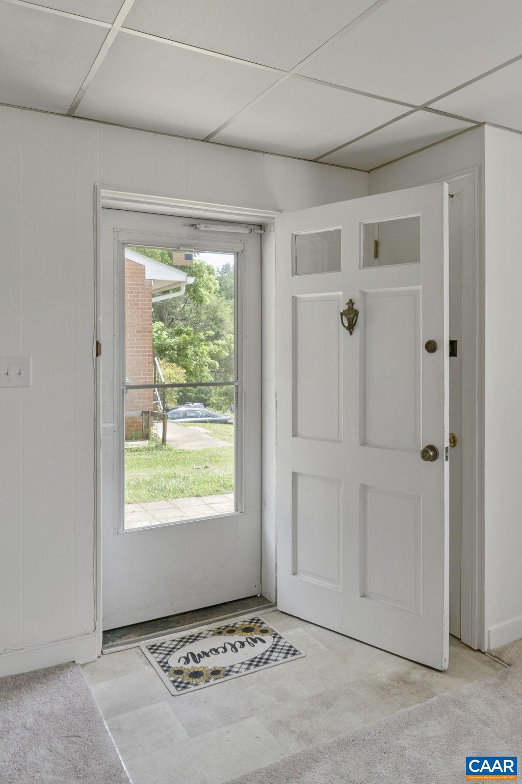 1119 FOREST HILLS AVE