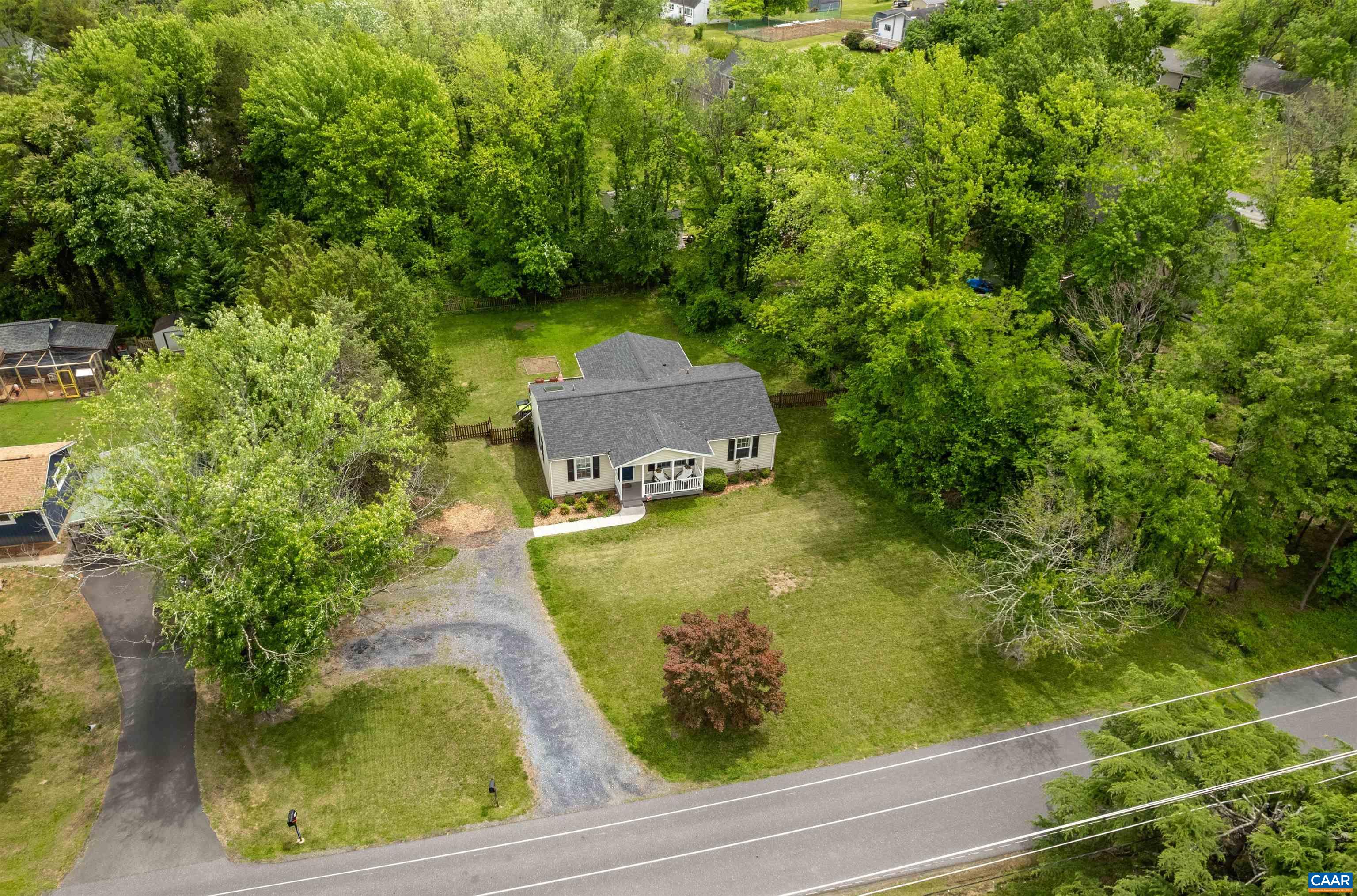 1507 BUCK RD