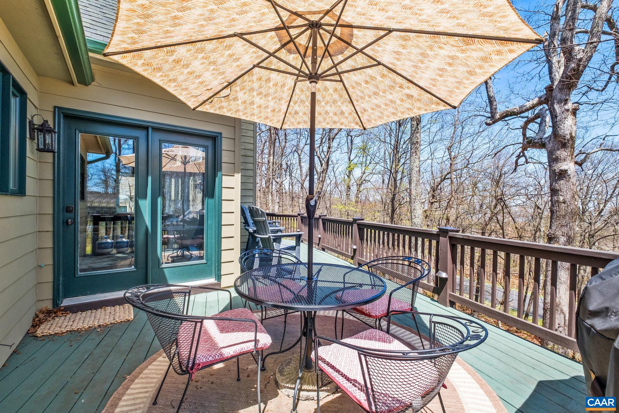 370 TIMBER CAMP DR
