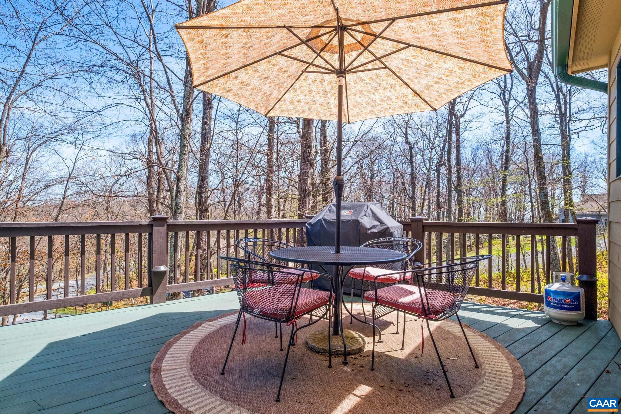 370 TIMBER CAMP DR