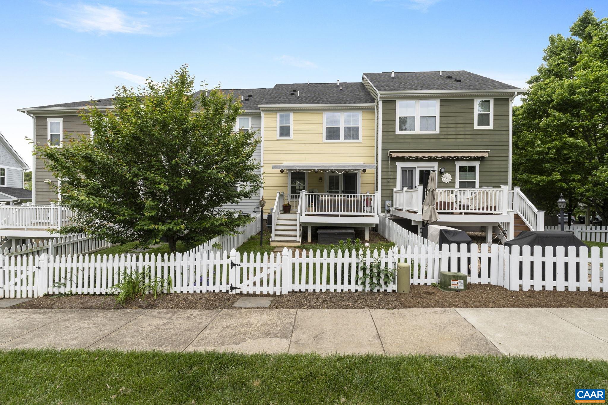 1497 WICKHAM POND DR