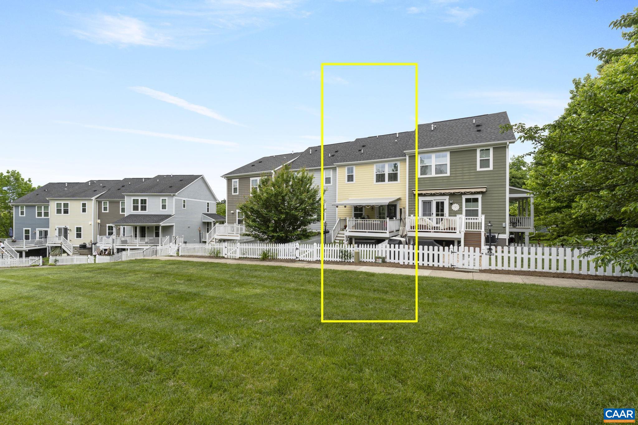 1497 WICKHAM POND DR