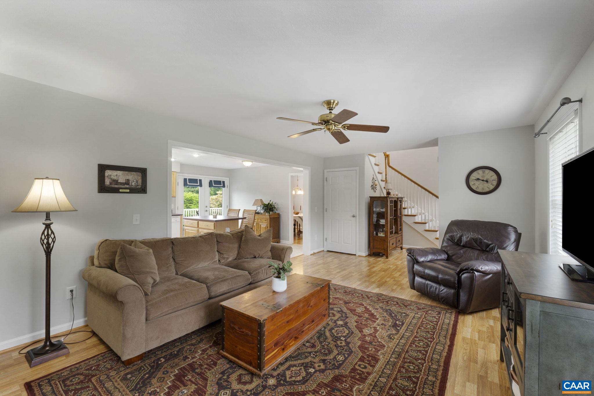 2412 DAVIS SHOP RD