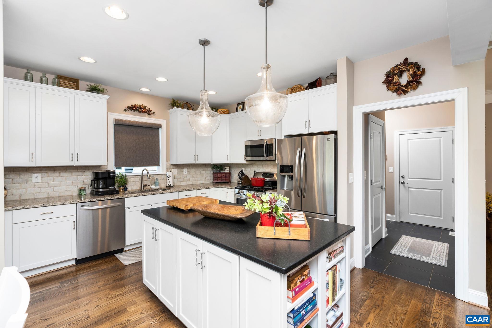 529 TRAILSIDE DR