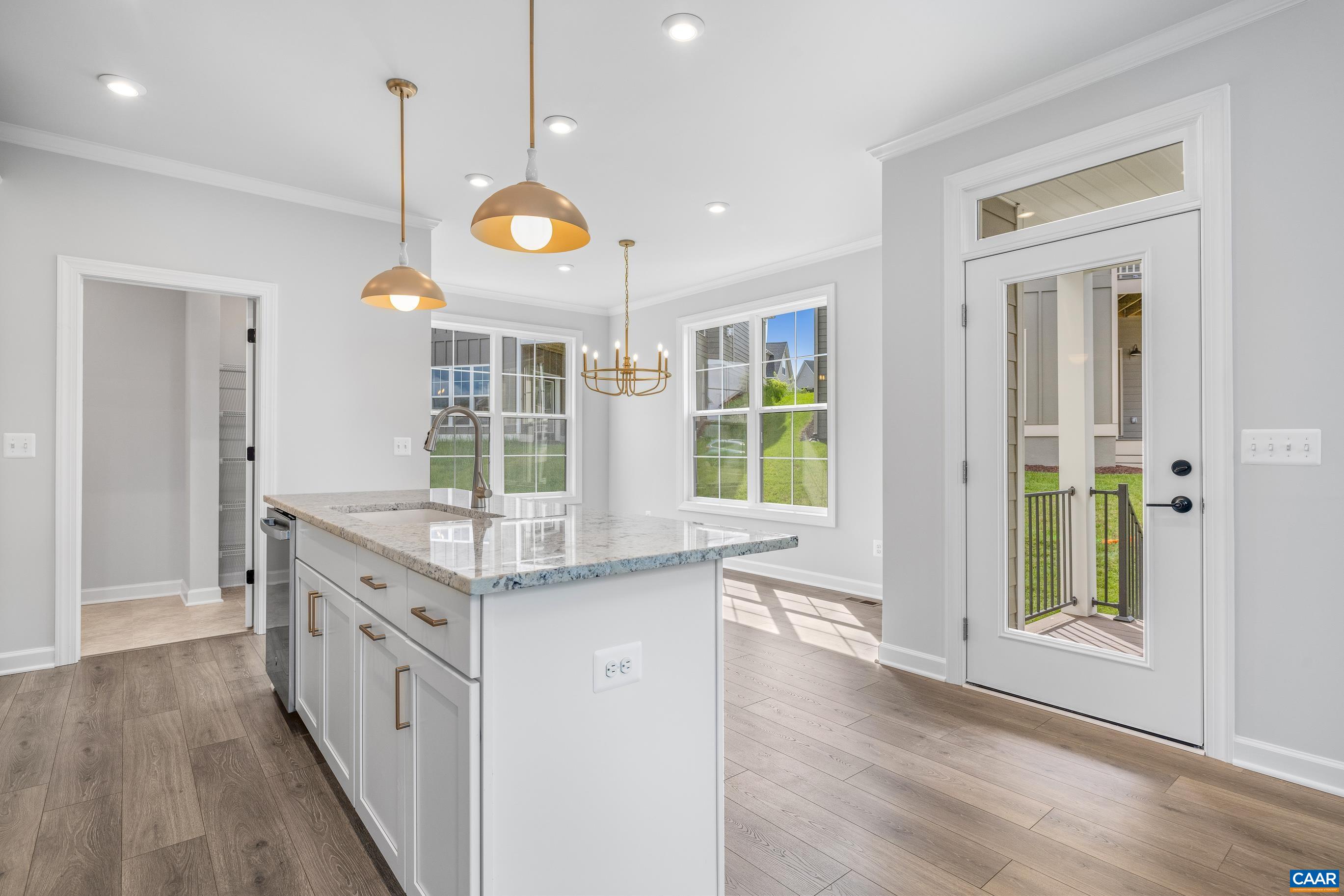 3689 THICKET RUN PL