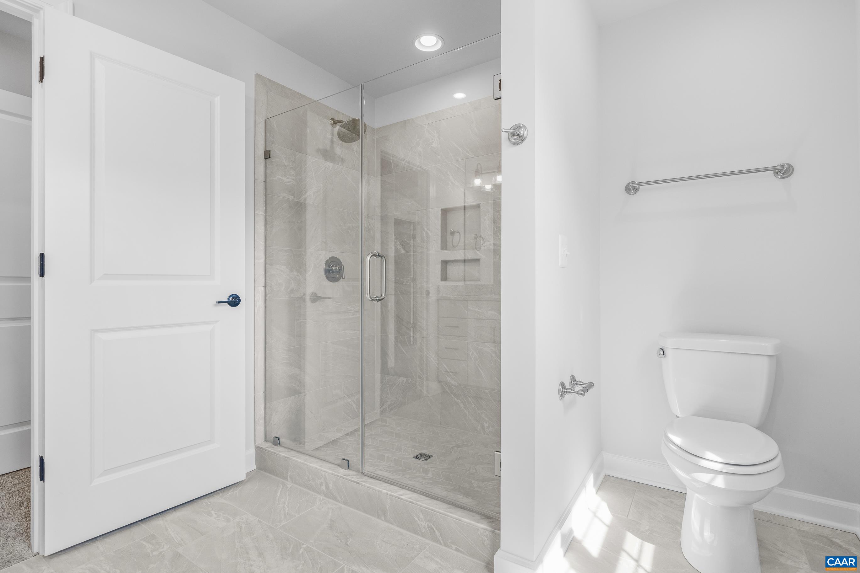 3689 THICKET RUN PL