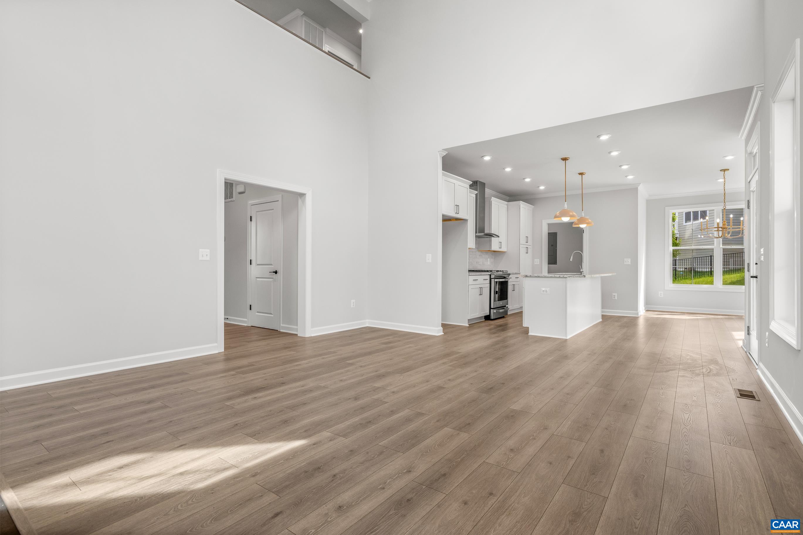 3689 THICKET RUN PL