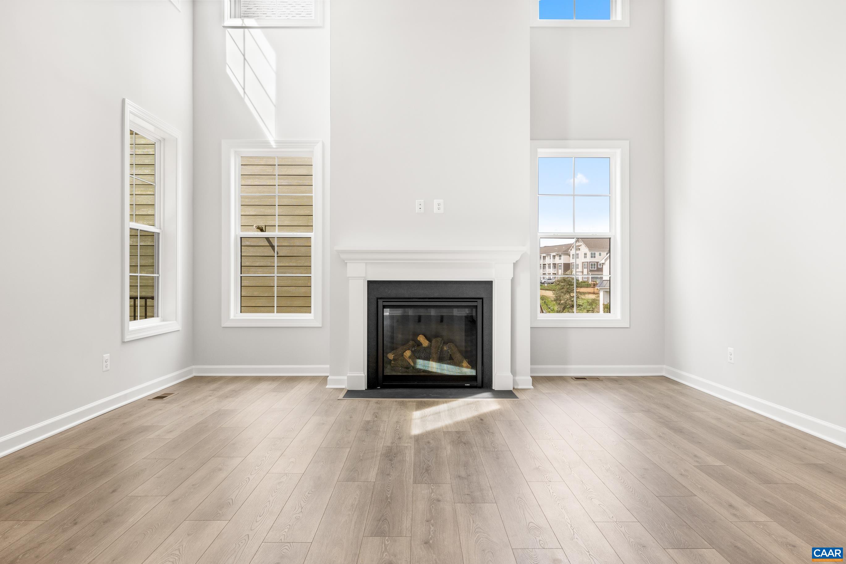 3689 THICKET RUN PL