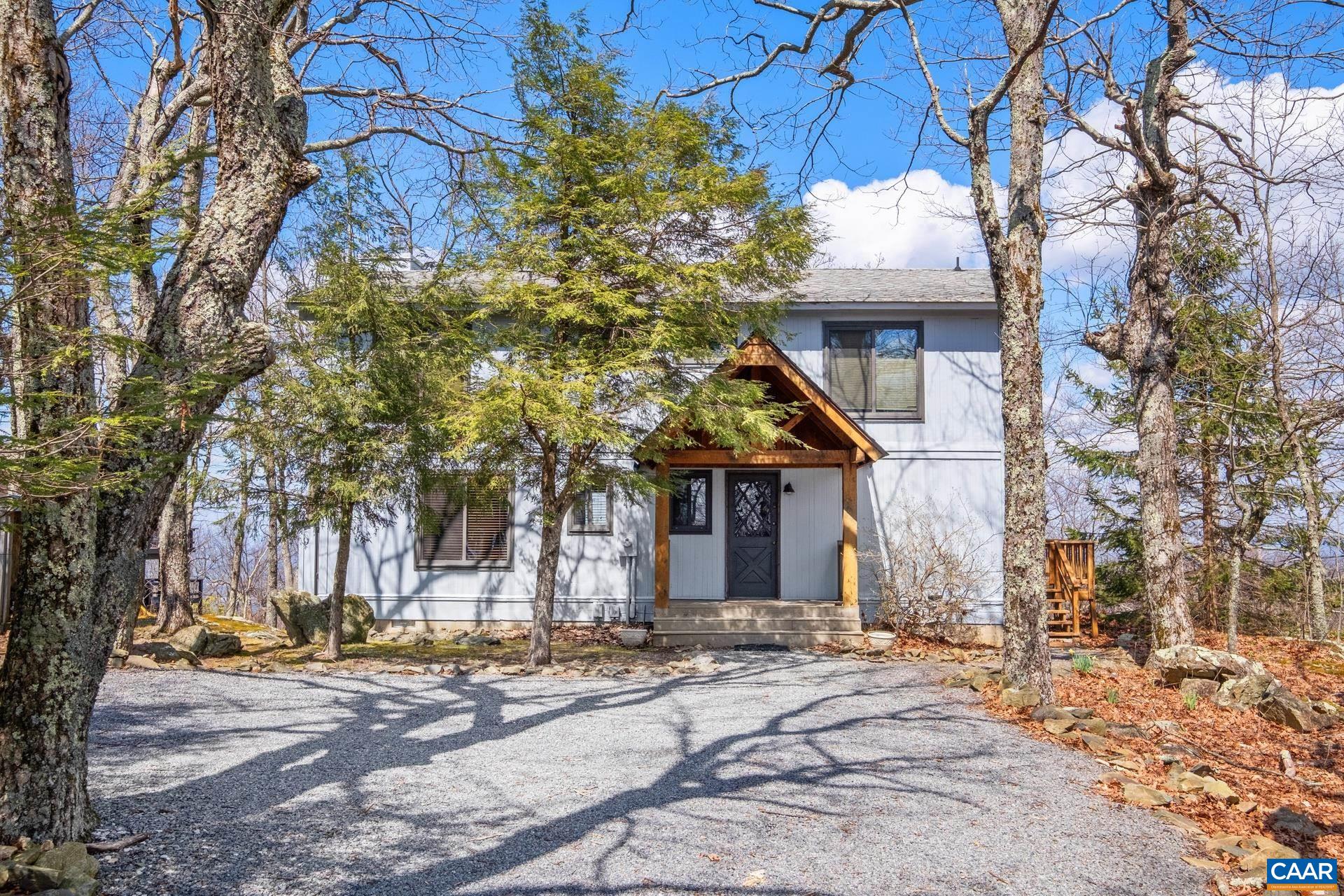 28 FERN CIR