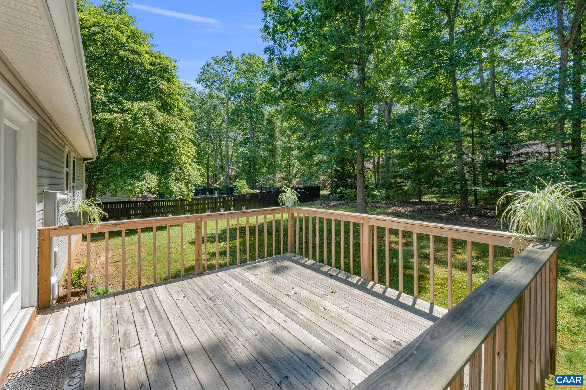 580 JEFFERSON DR