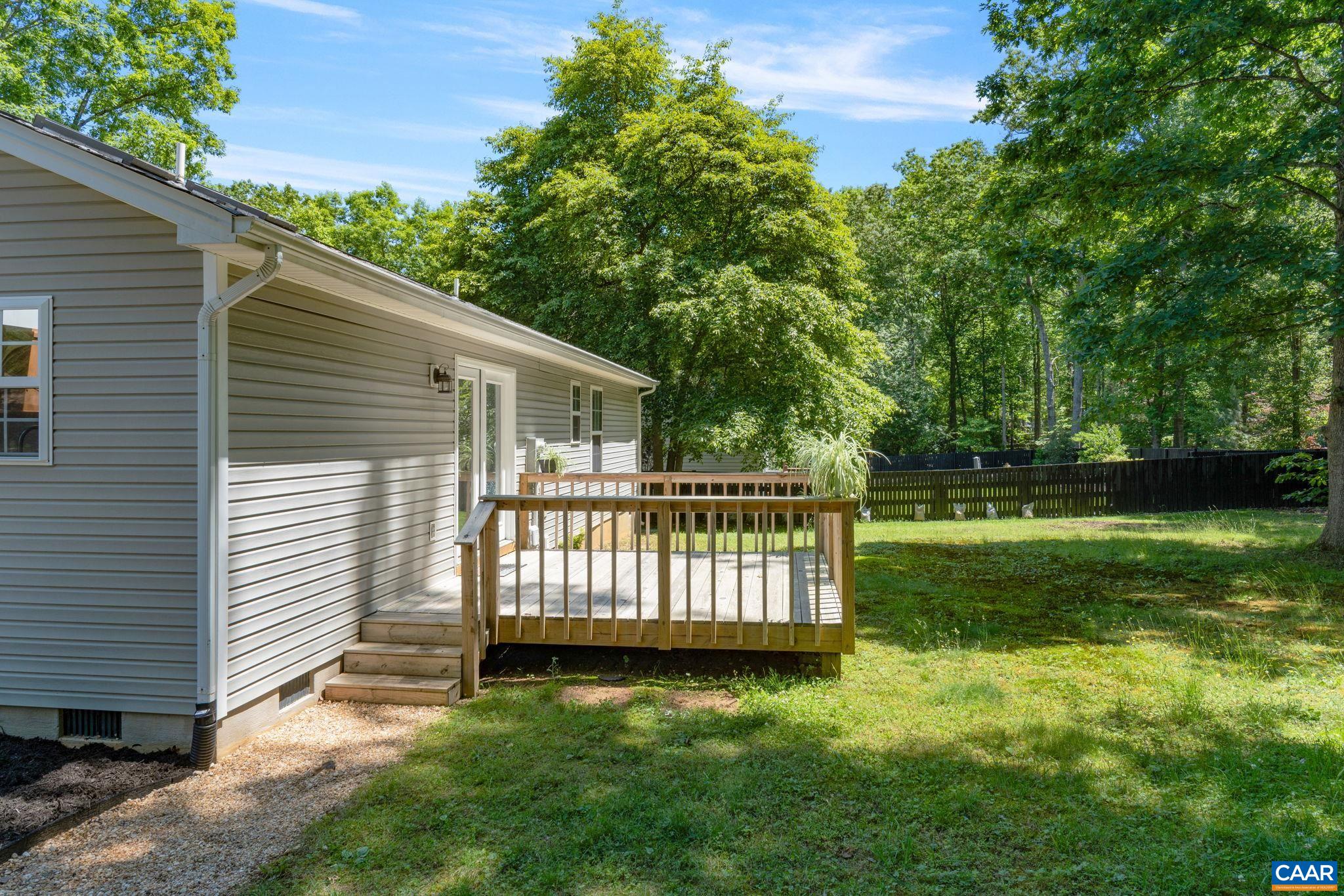 580 JEFFERSON DR