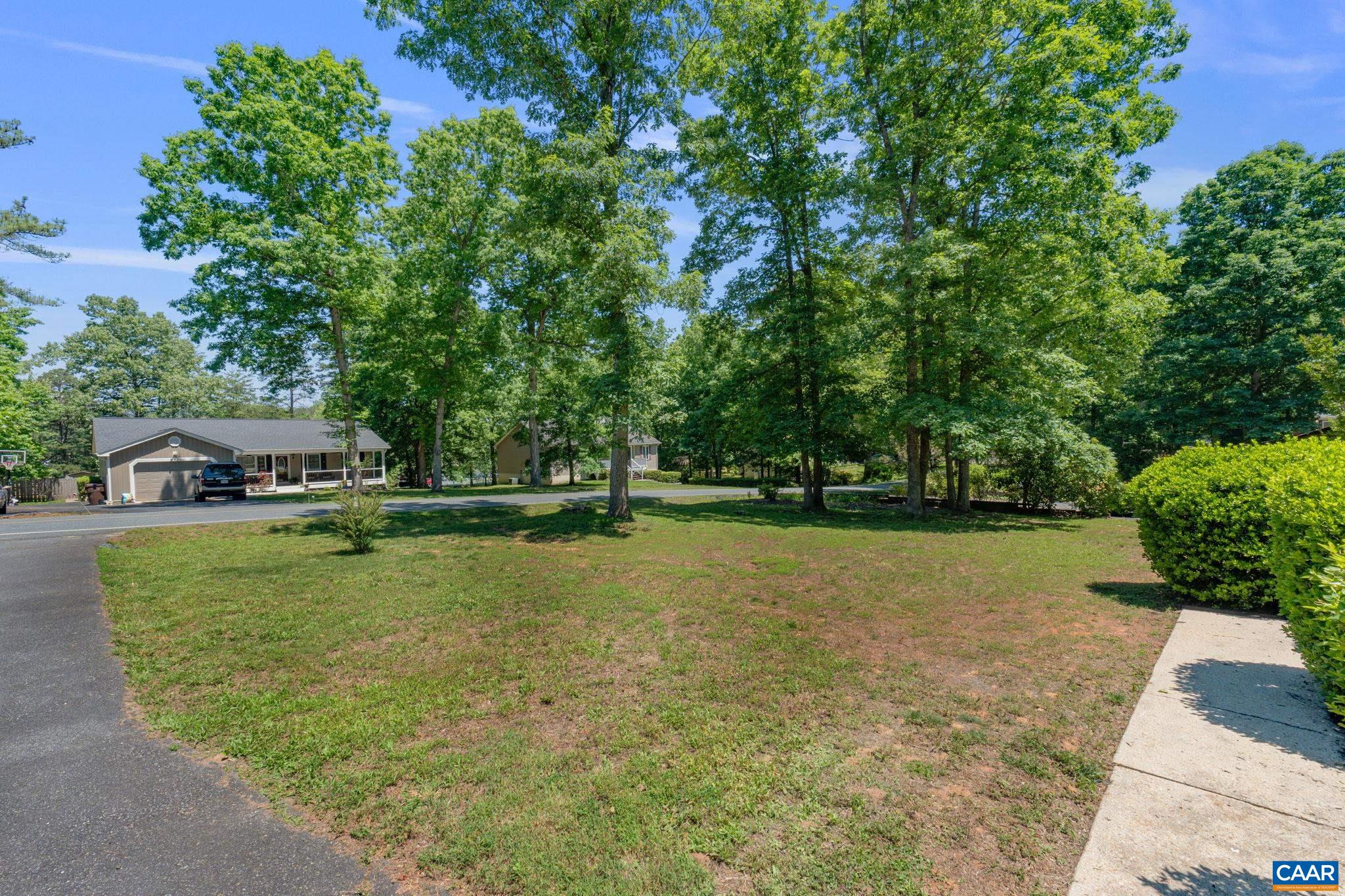 580 JEFFERSON DR