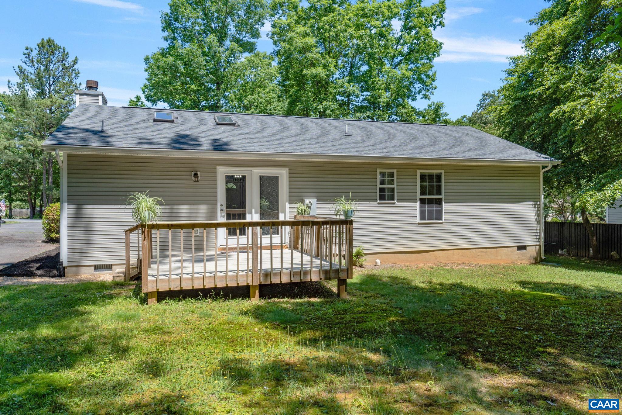 580 JEFFERSON DR