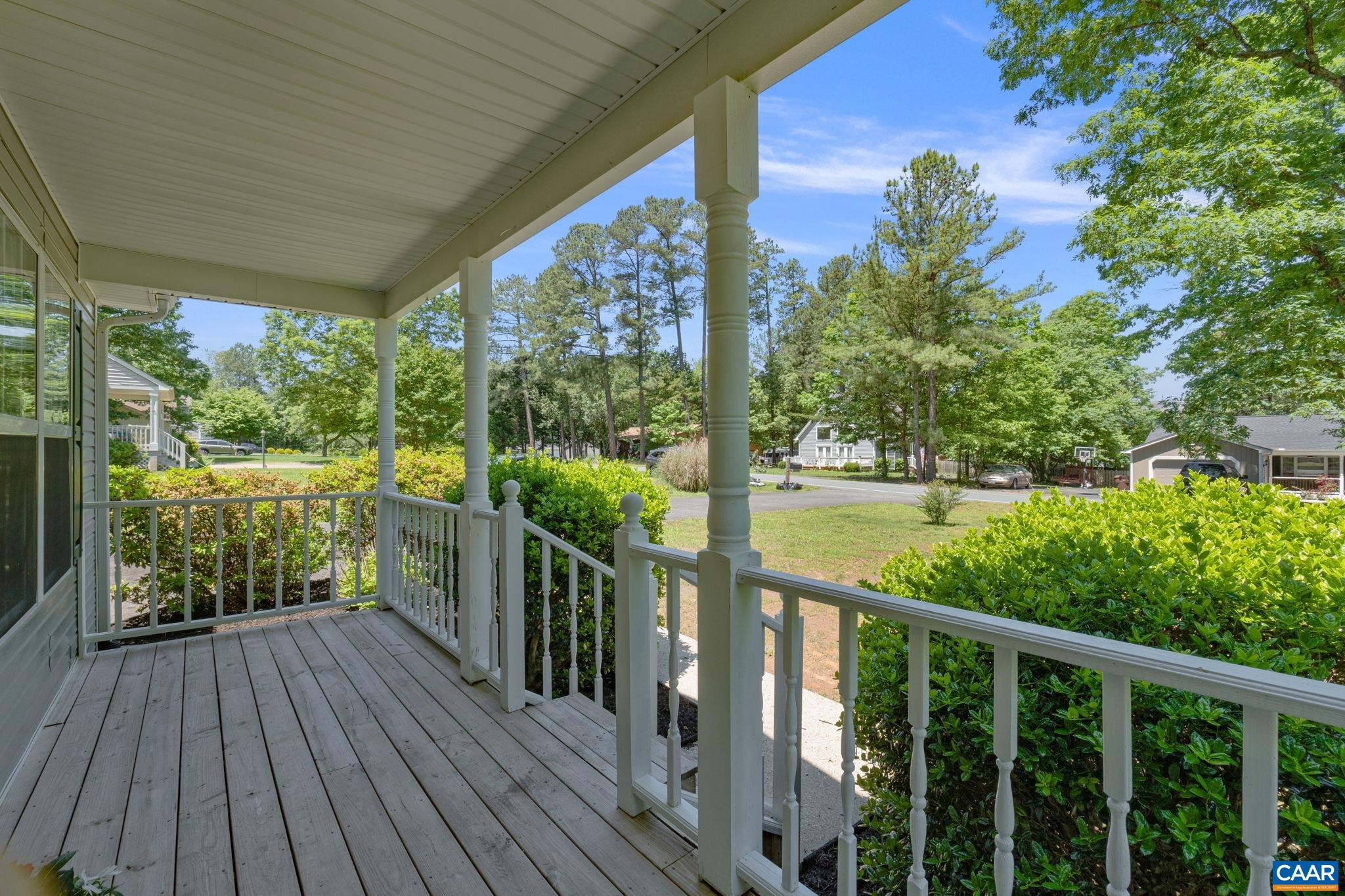 580 JEFFERSON DR