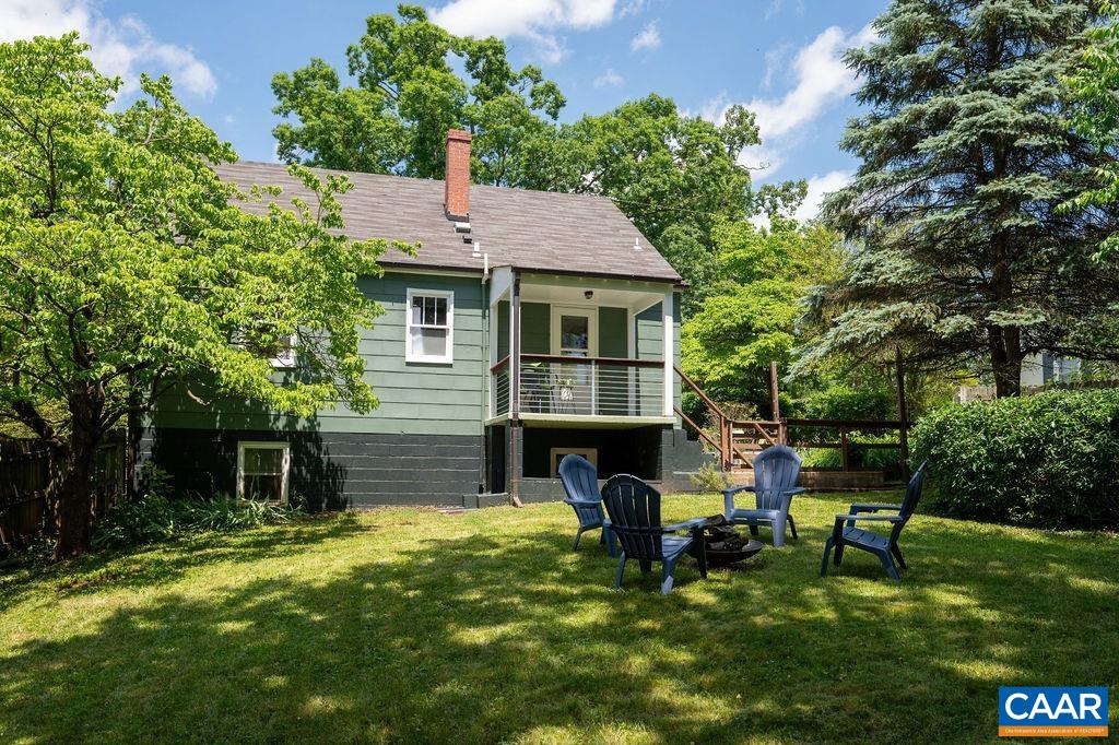 708 STONEHENGE AVE
