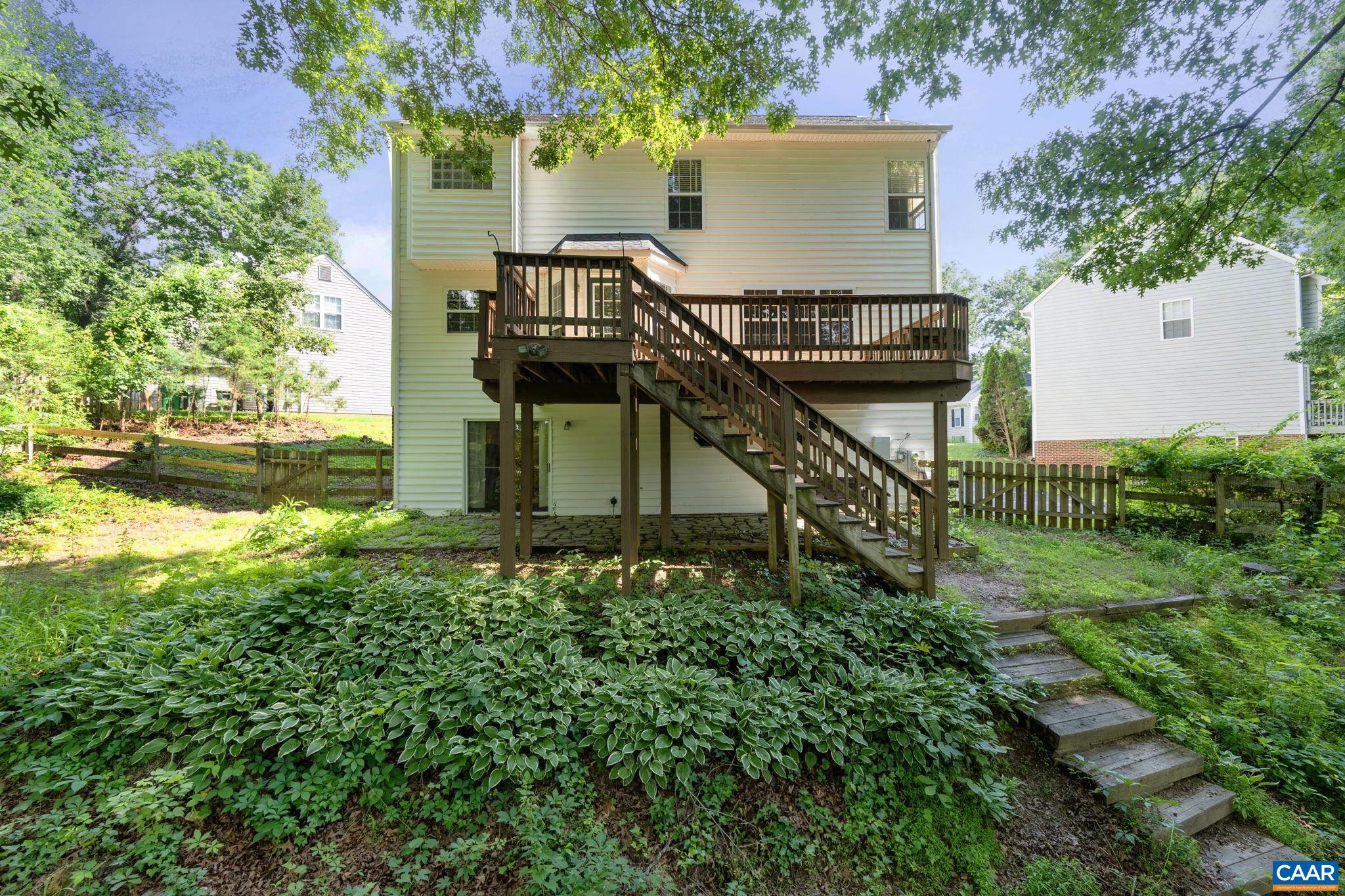 1191 FOX HORN CT