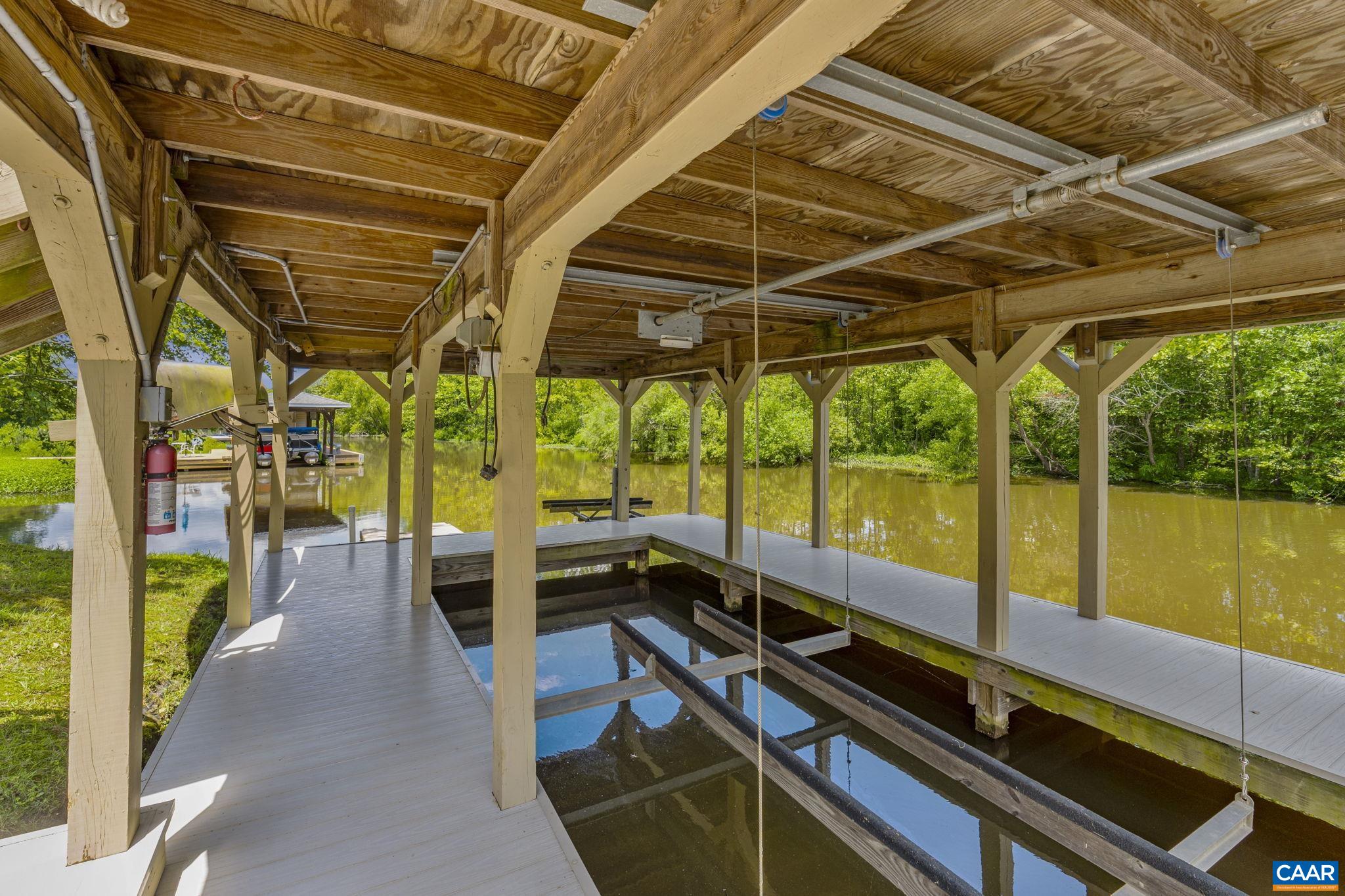 PENNFIELDS DR Unit: 21