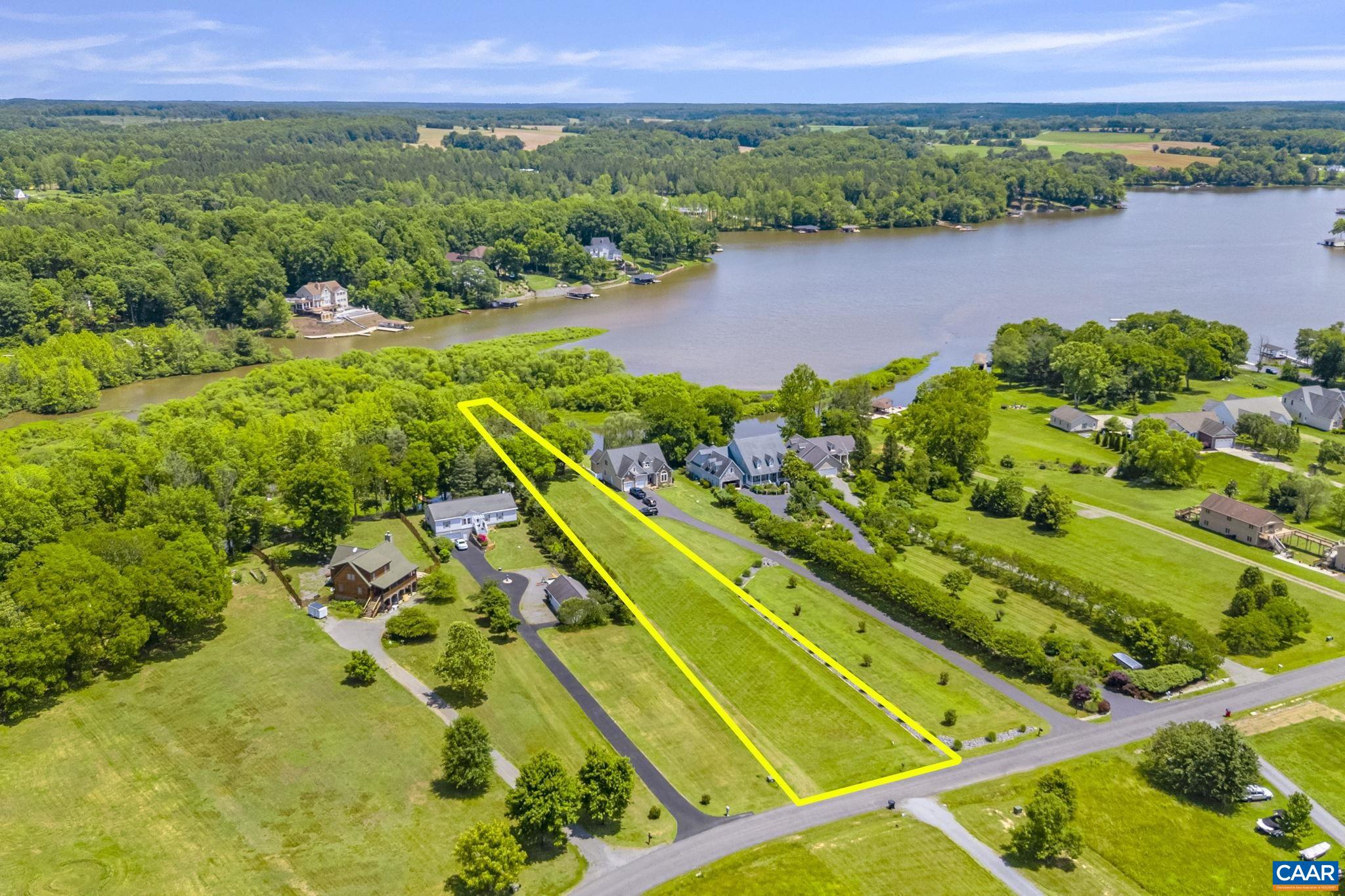 PENNFIELDS DR Unit: 21