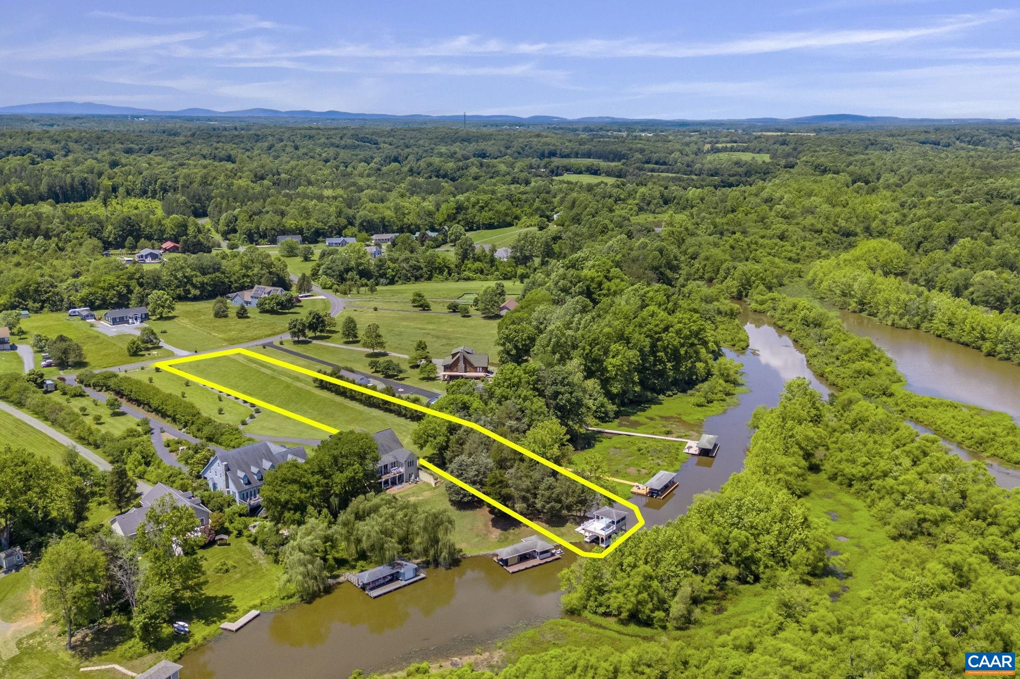 PENNFIELDS DR Unit: 21