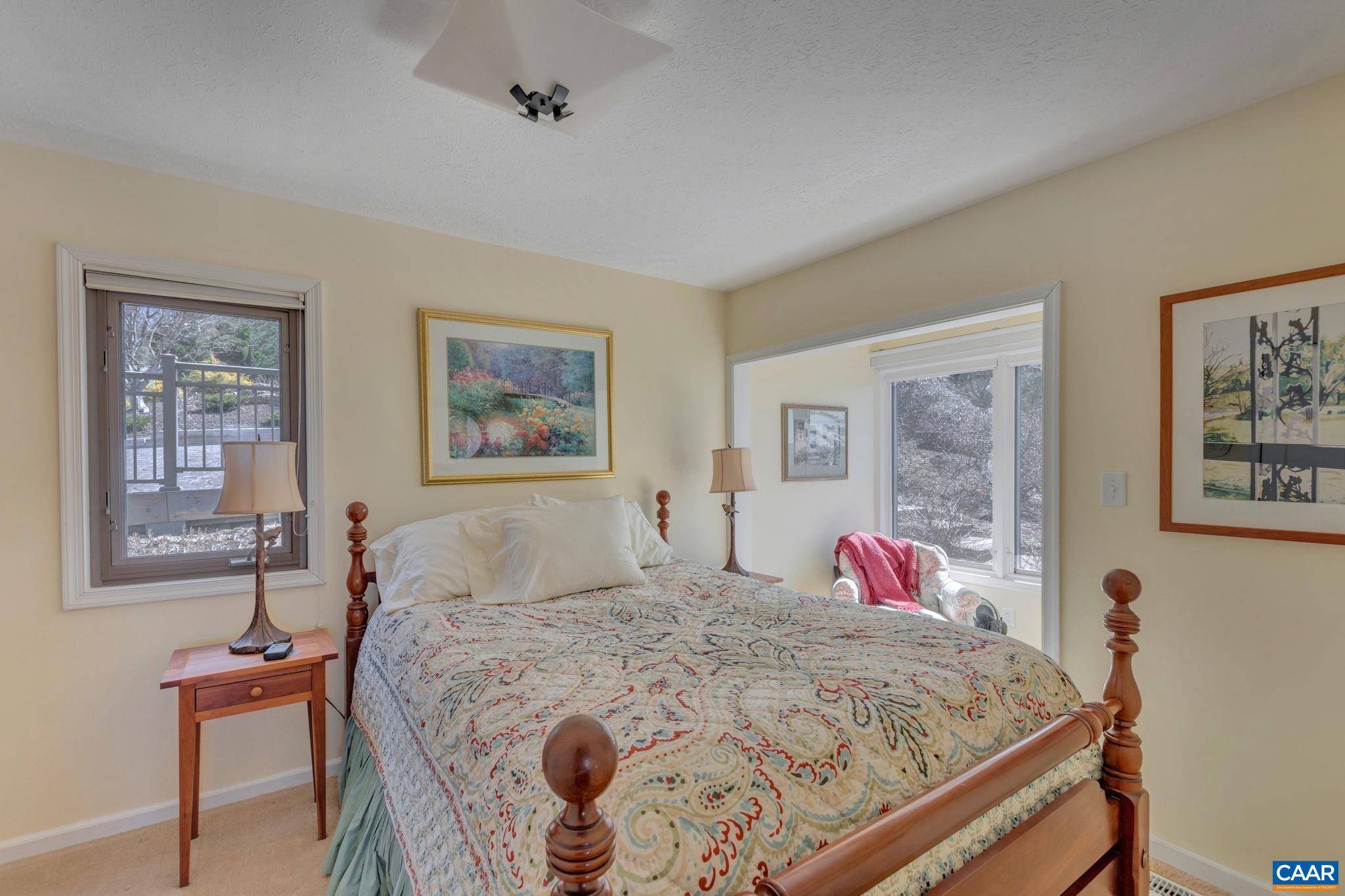 73 ROCKLEDGE RD