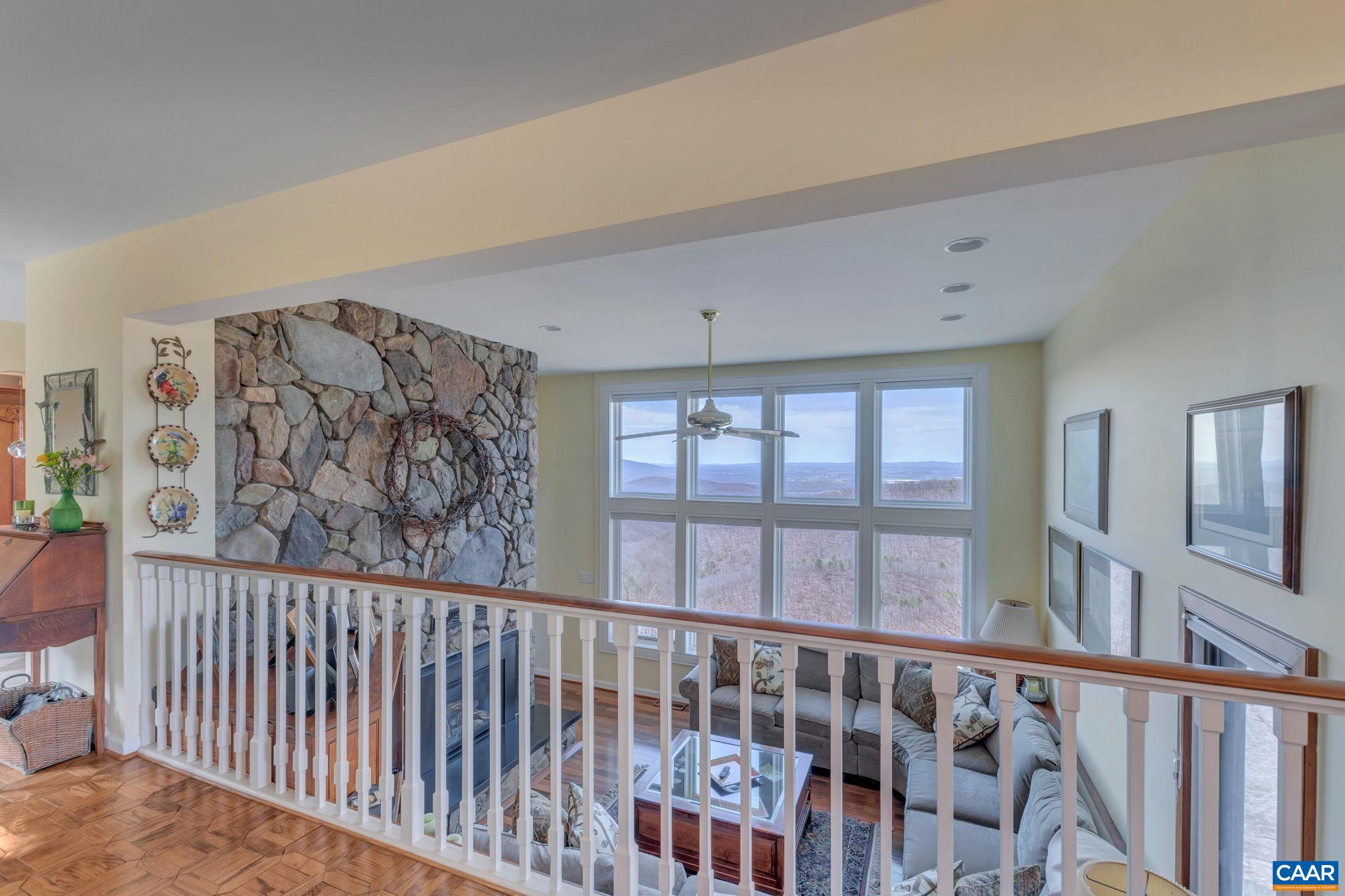 73 ROCKLEDGE RD