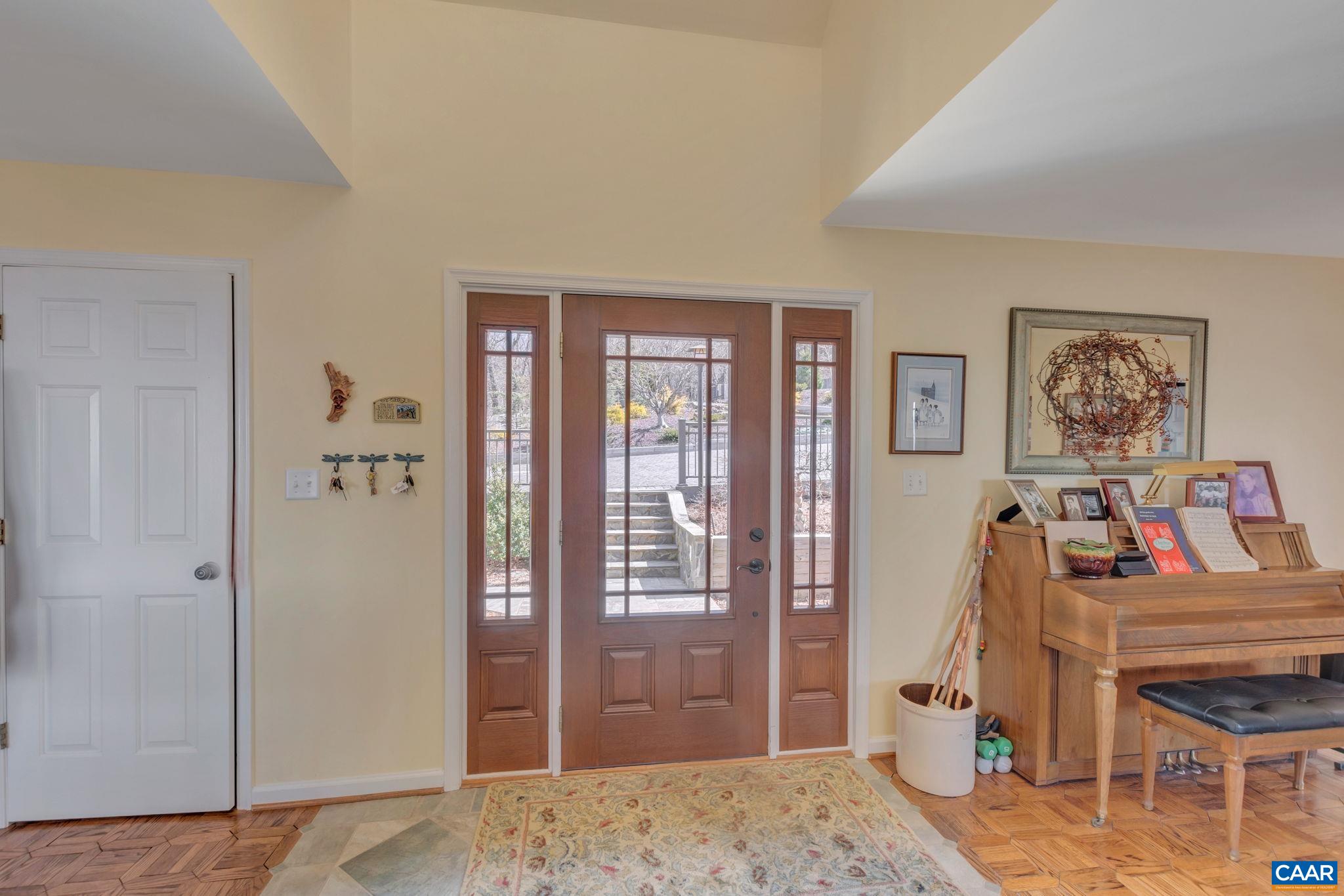 73 ROCKLEDGE RD