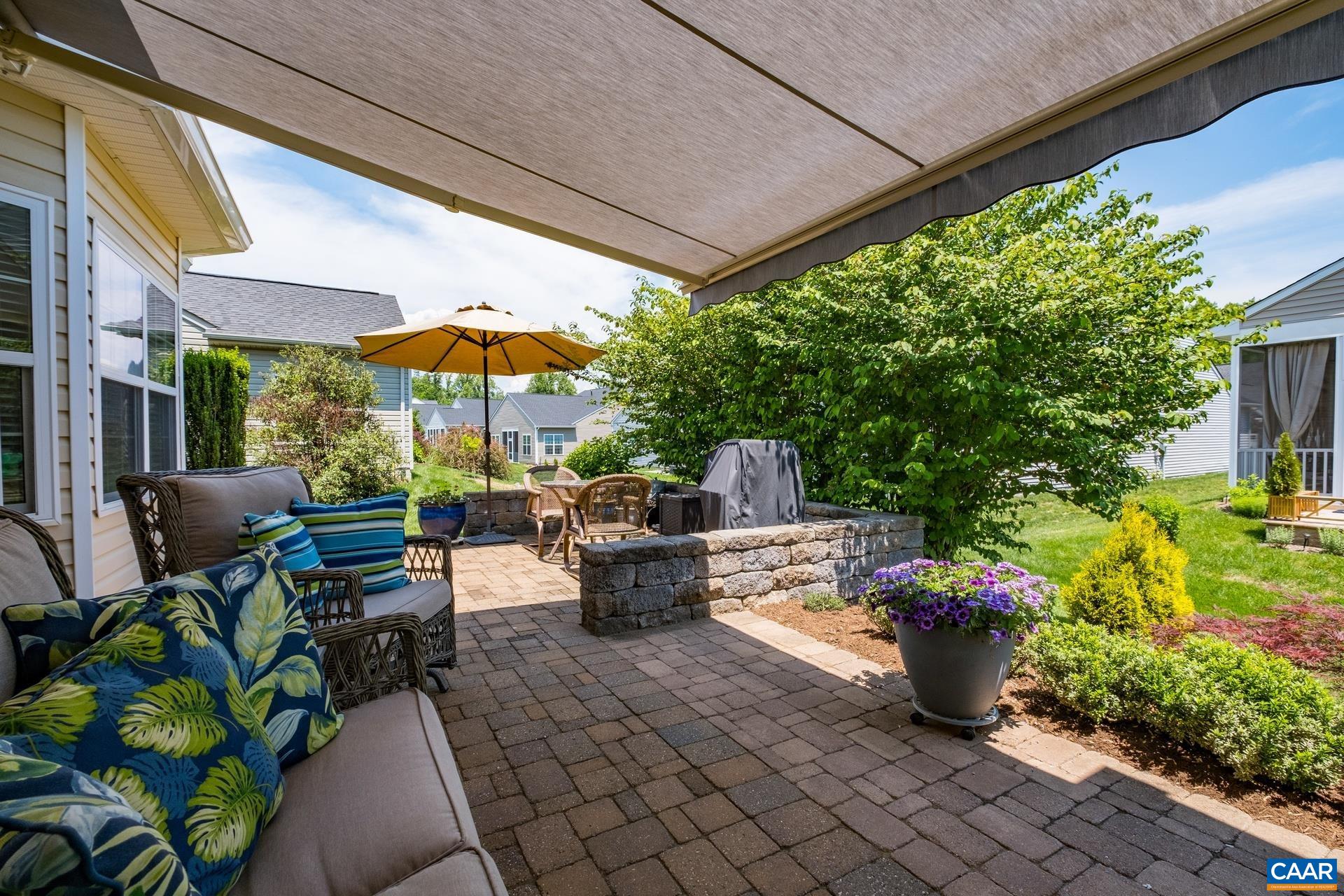 56 JOHN RUCKER DR