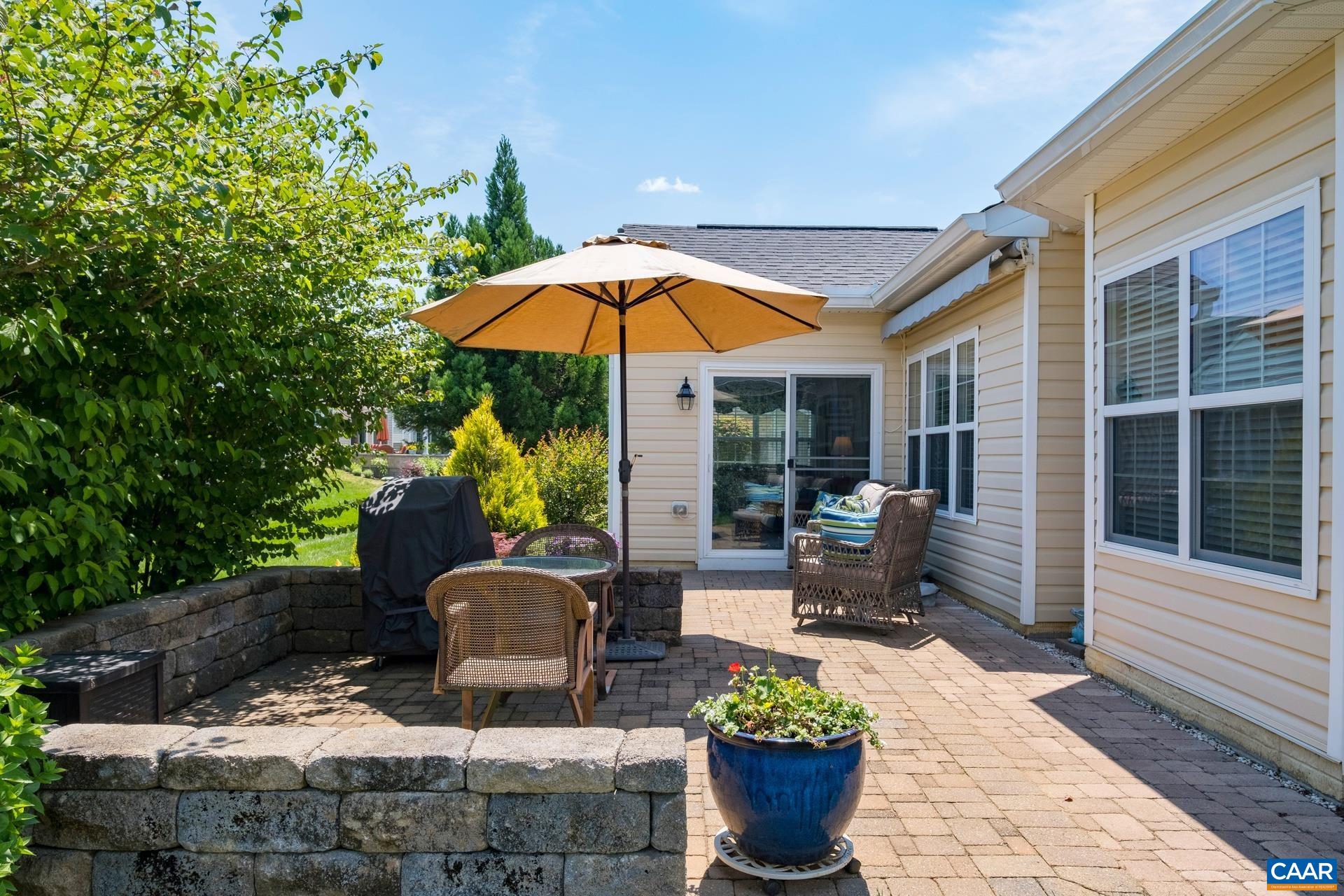 56 JOHN RUCKER DR