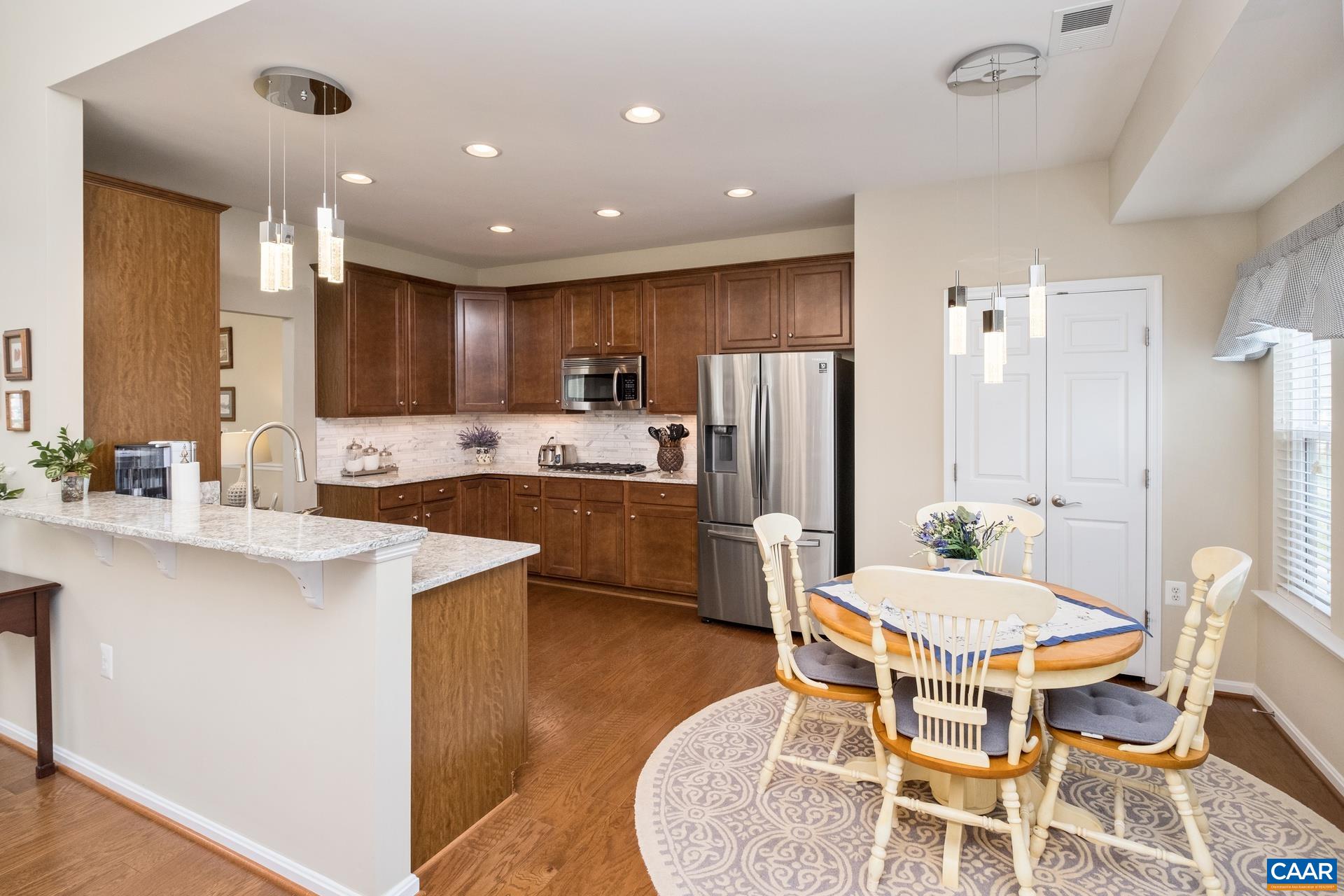 56 JOHN RUCKER DR