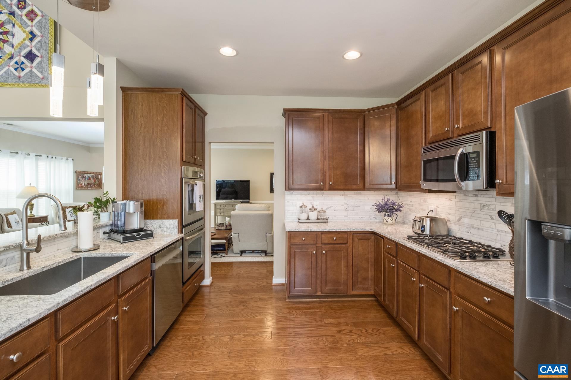 56 JOHN RUCKER DR