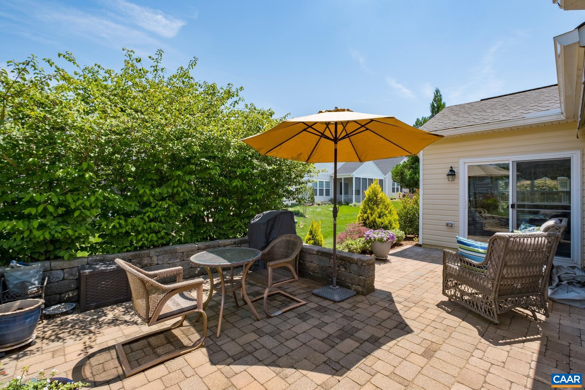56 JOHN RUCKER DR