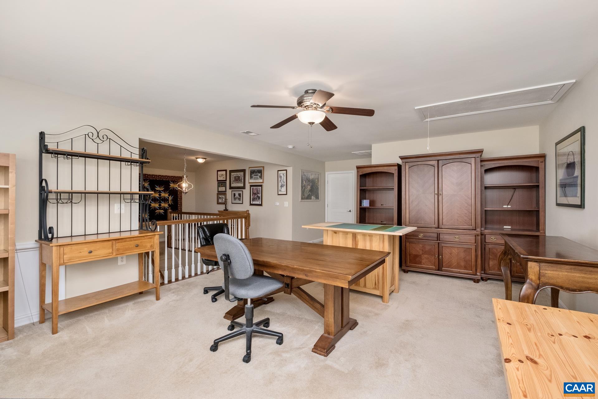 56 JOHN RUCKER DR