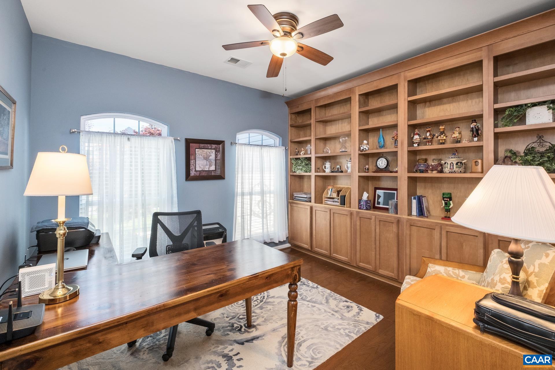 56 JOHN RUCKER DR