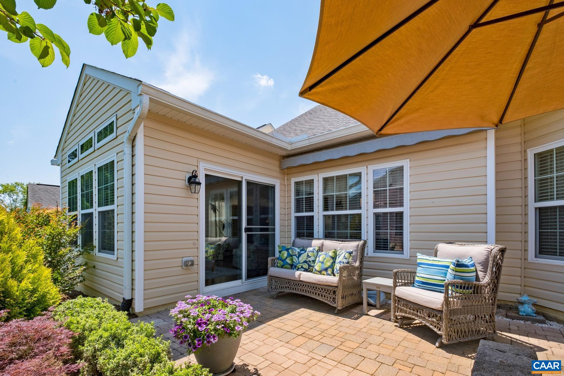56 JOHN RUCKER DR