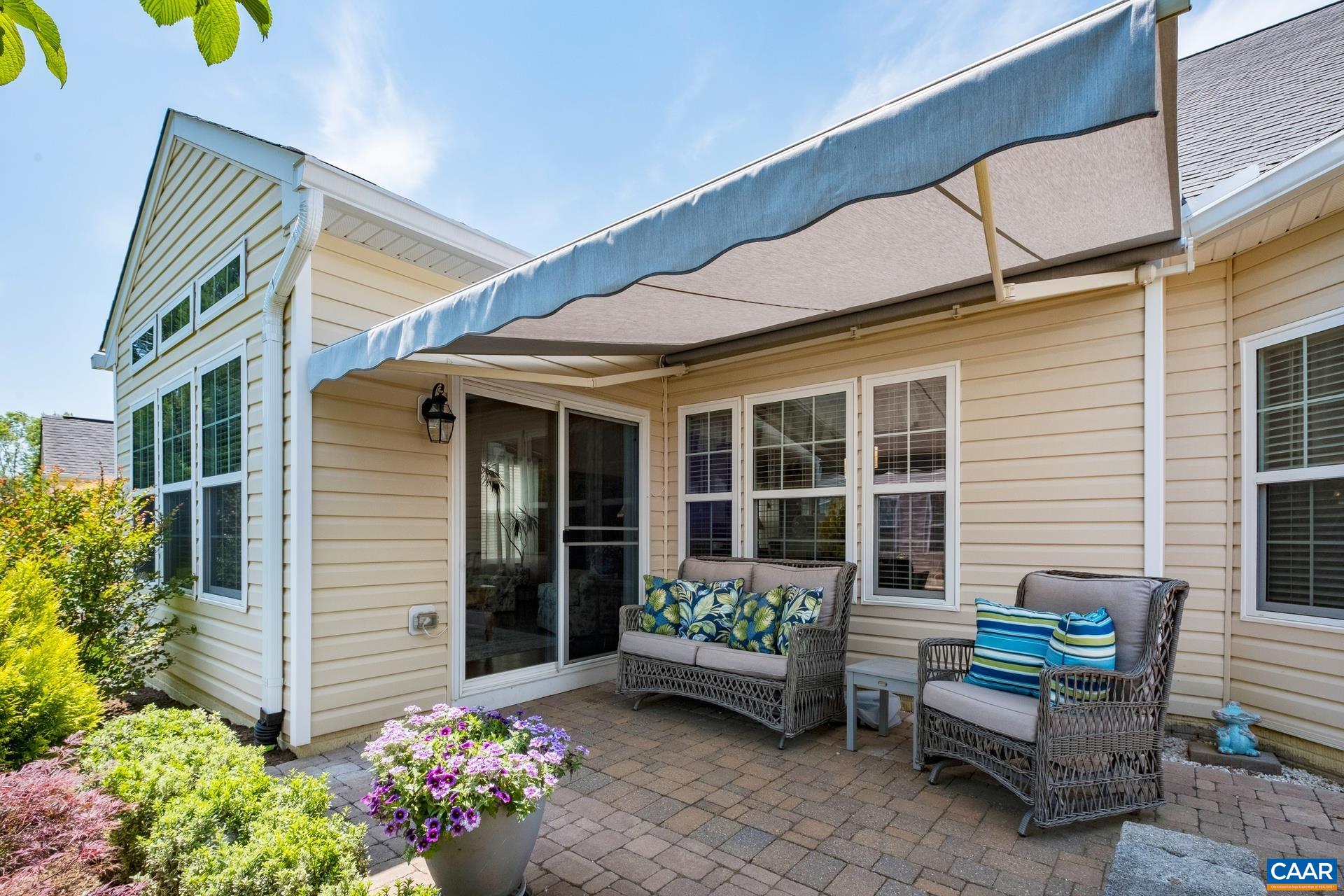 56 JOHN RUCKER DR