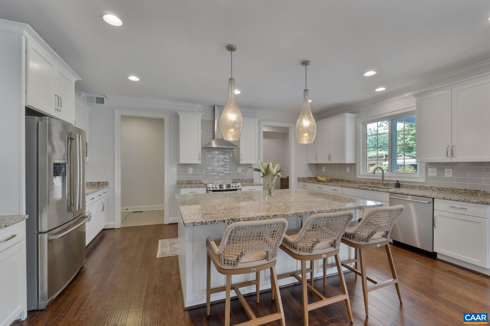 2610 LAVACA CT