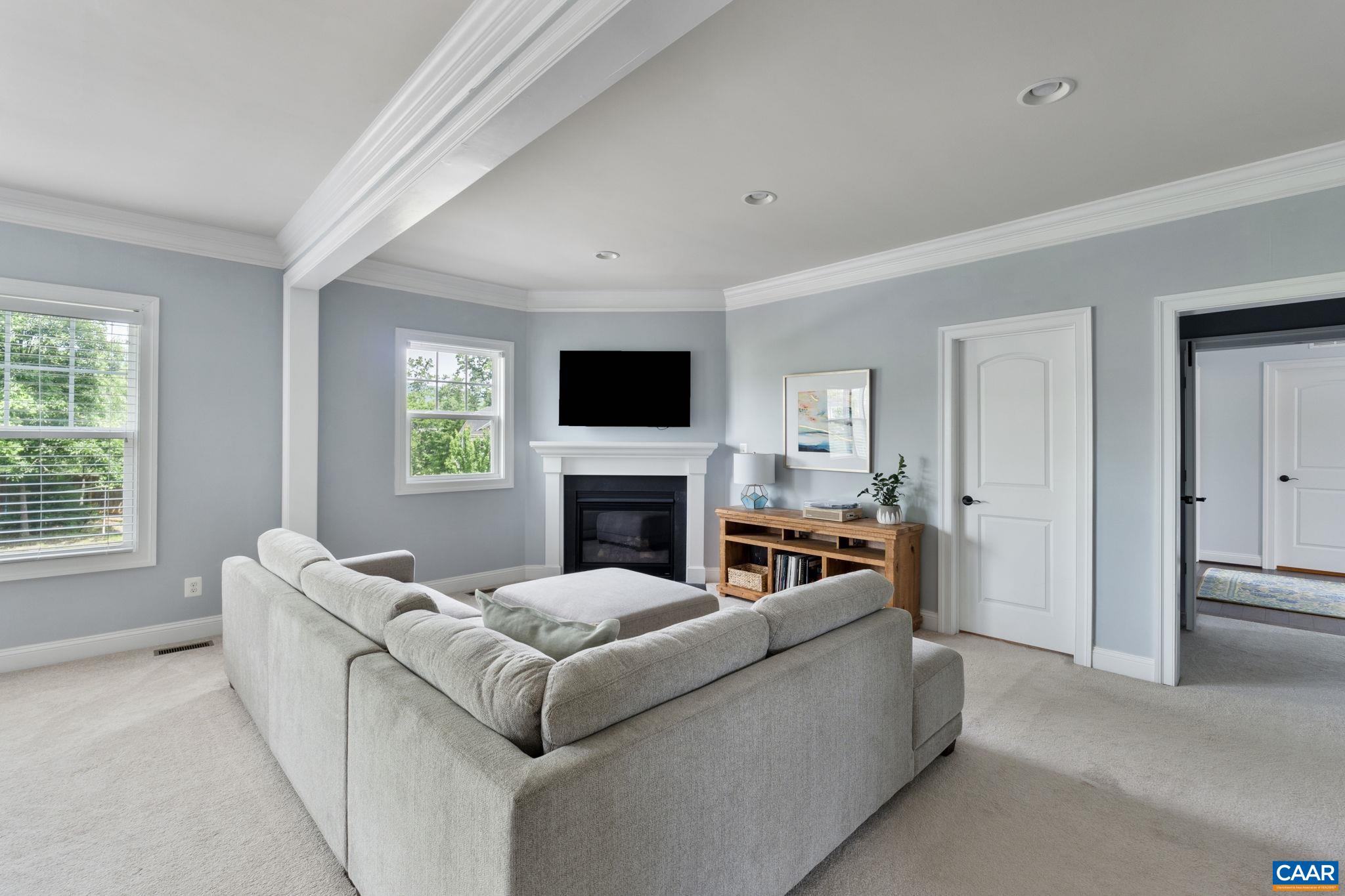 2610 LAVACA CT