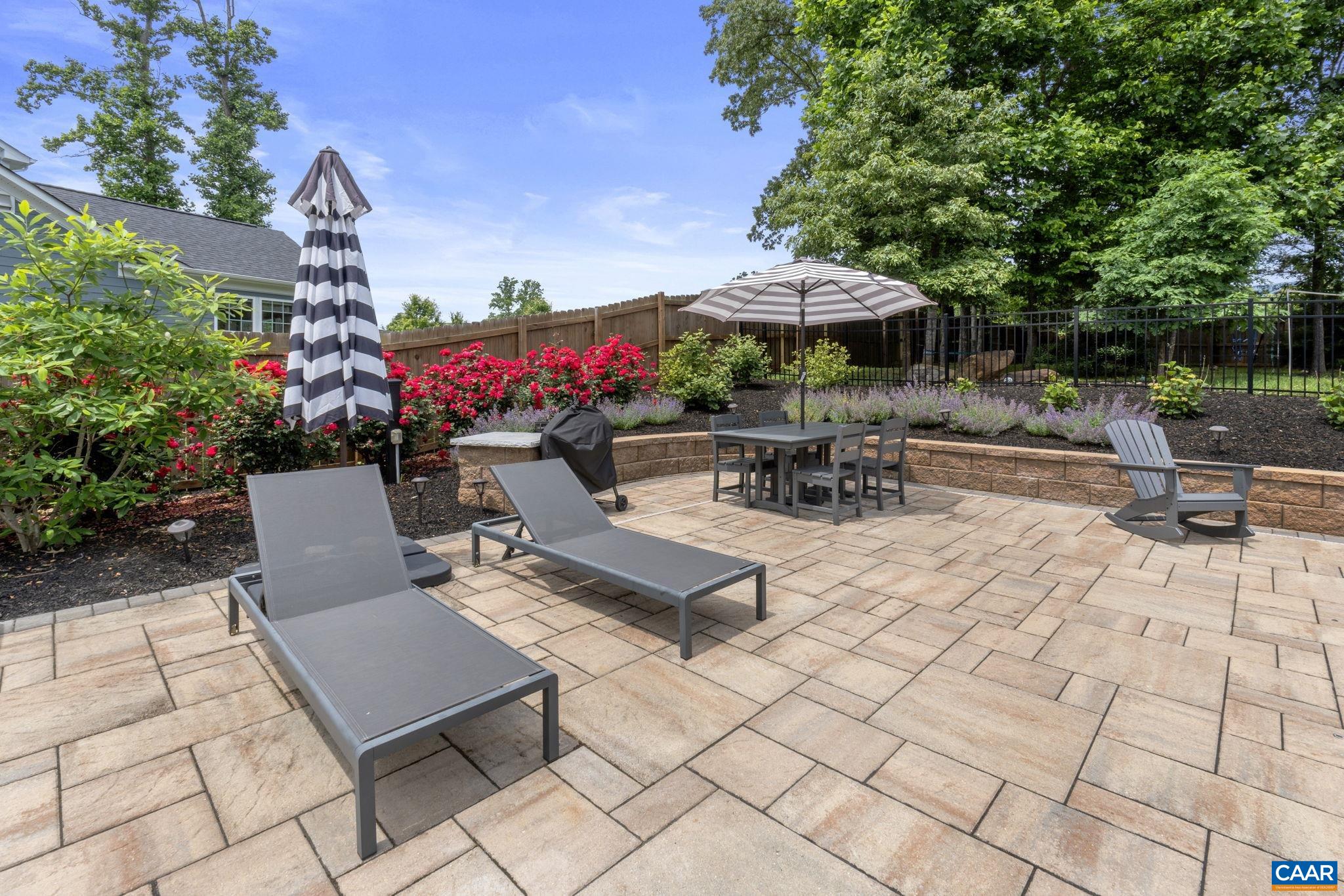 2610 LAVACA CT